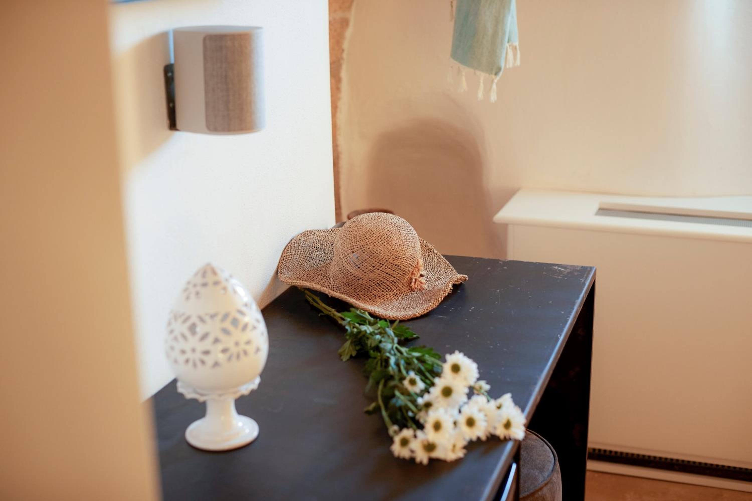 Aquapietra Deluxe Double Room with Bath photo 3