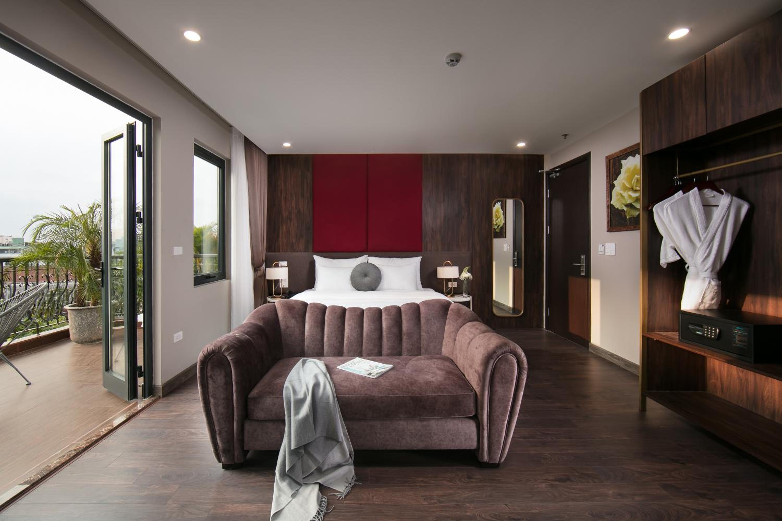 Executive Suite photo 1