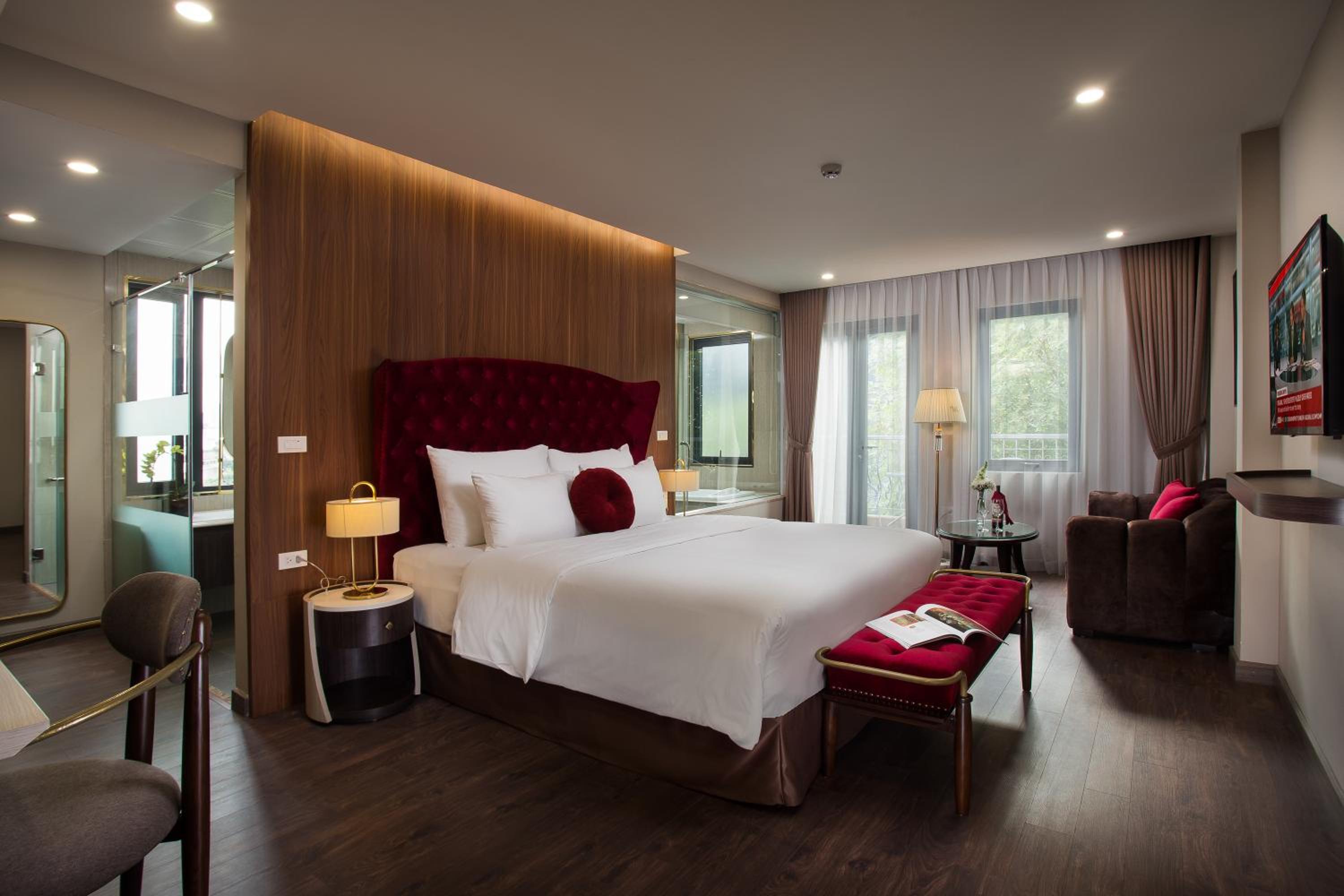 Executive Suite photo 3