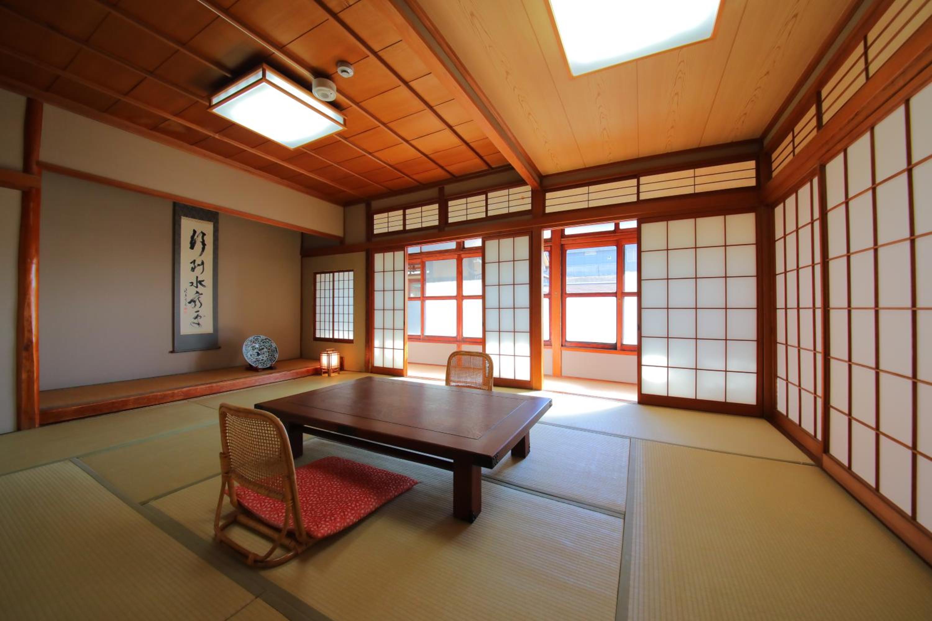 Japanese Style Room with Time reserved private hot spring bath(19:30-20:50) - Shared Bathroom and Toilet photo 1