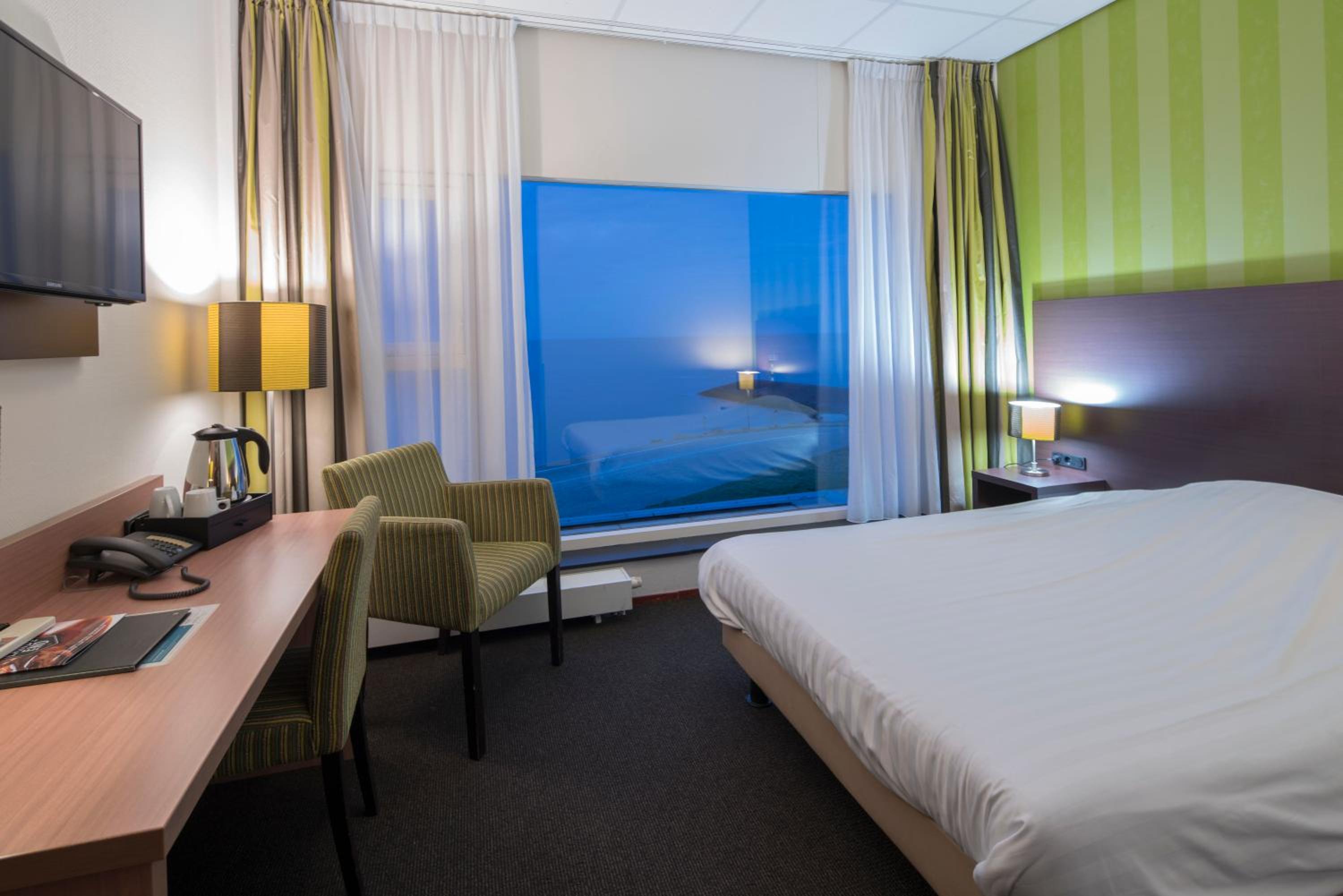 Deluxe Double Room with Sea View photo 1