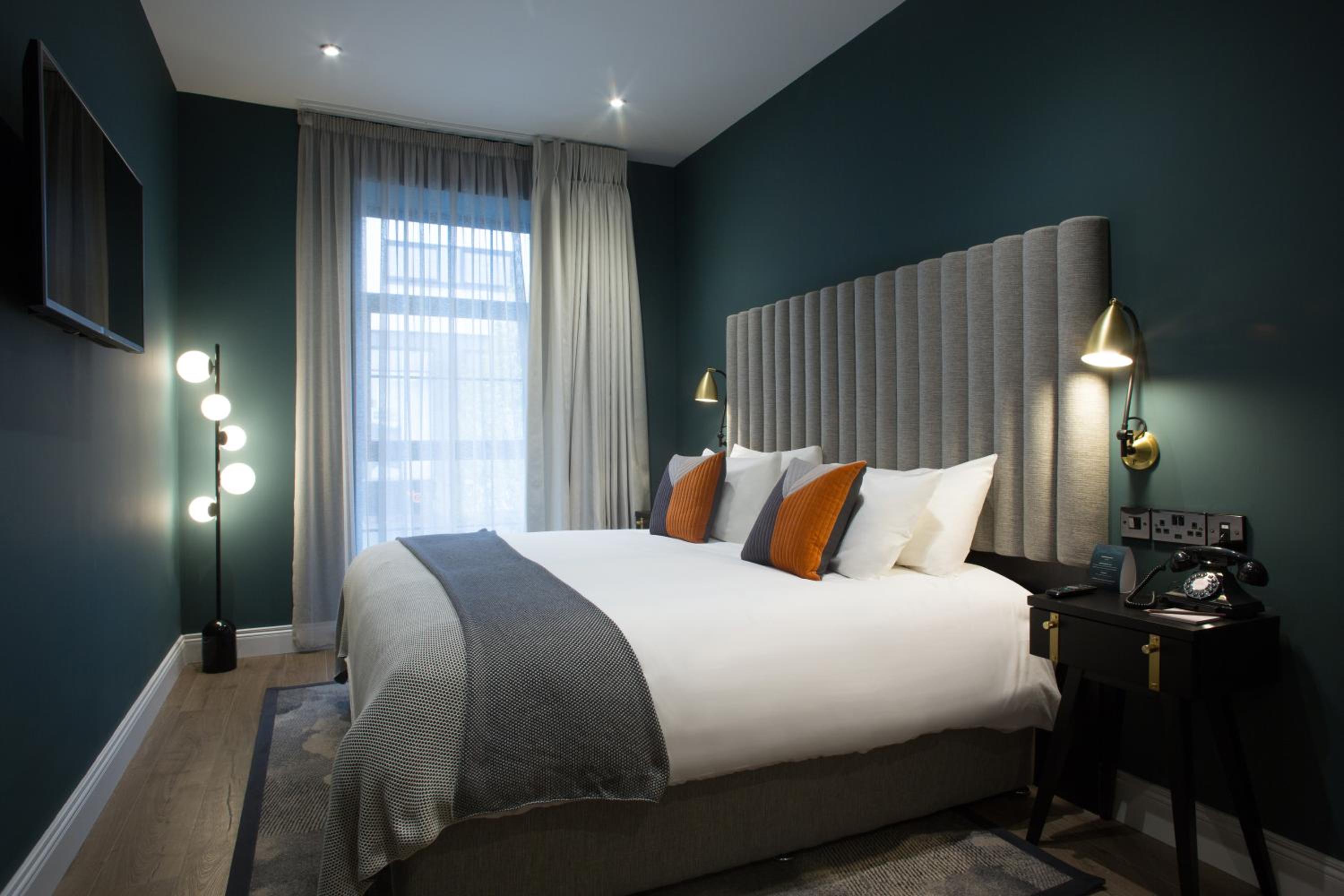Executive King Room - Photo 1