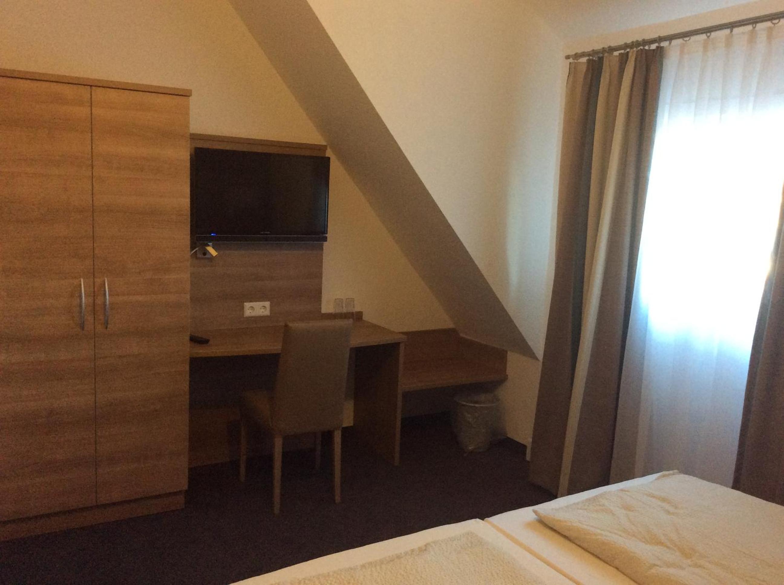 Standard Double Room photo 1