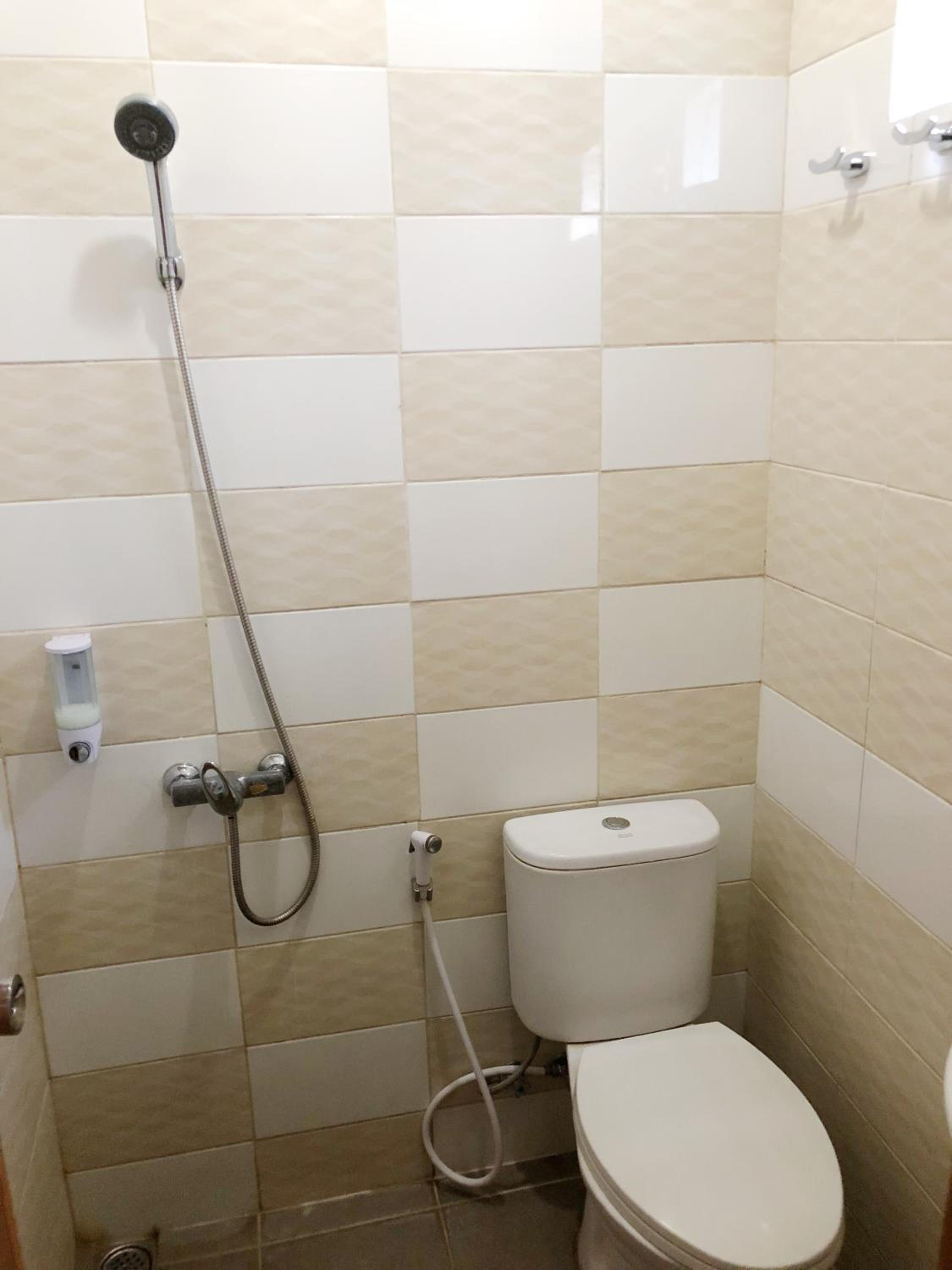 Deluxe Double Room (2 Adults + 1 Child) - Photo 3