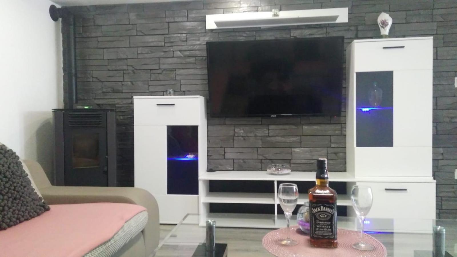 Apartment - Photo 10