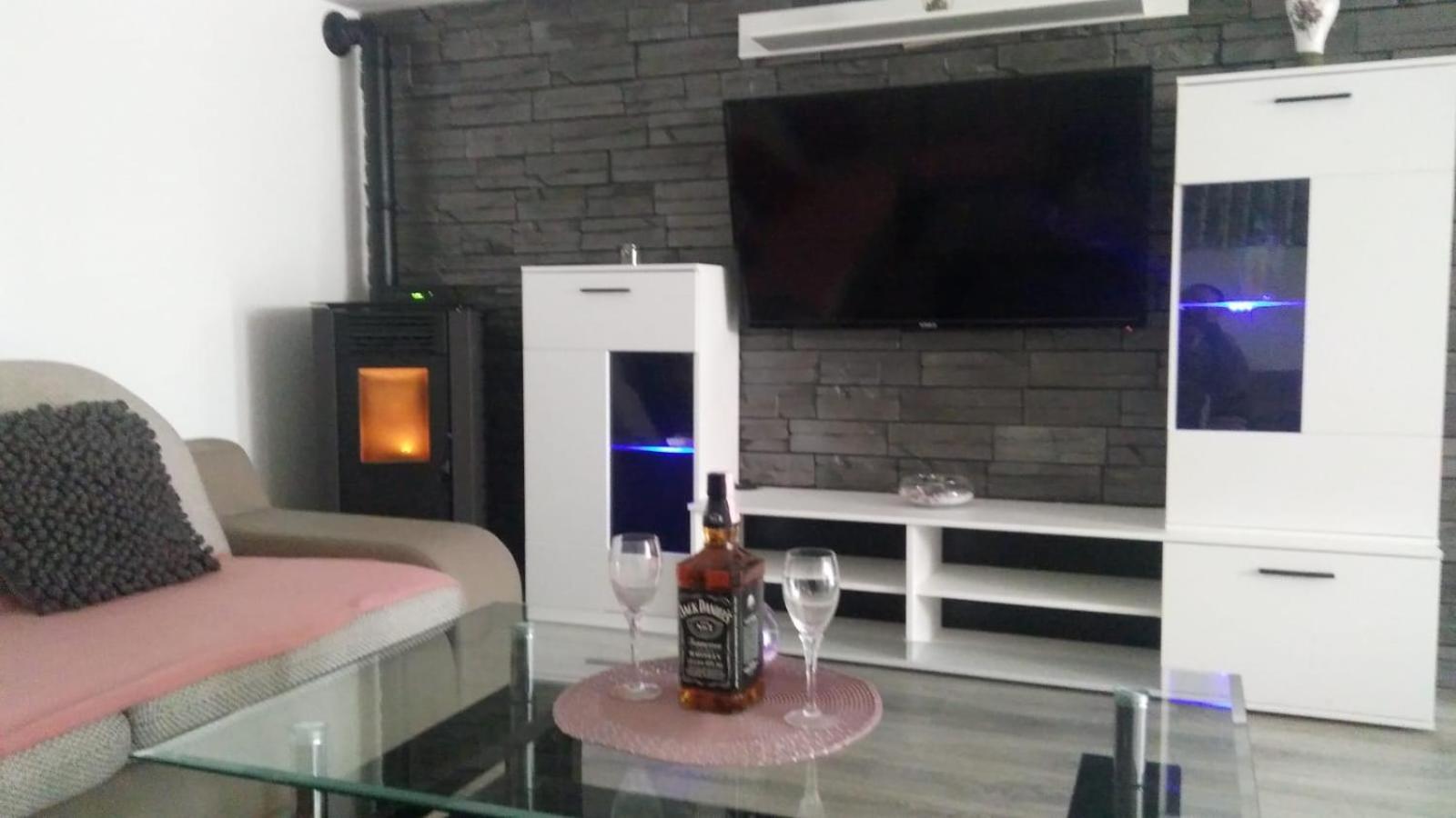 Apartment - Photo 22