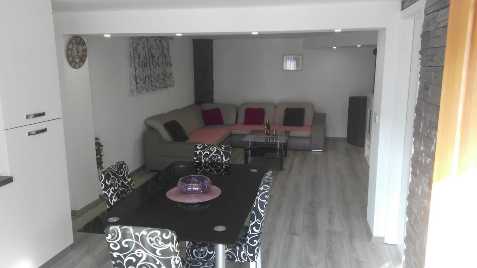 Apartment - Photo 31