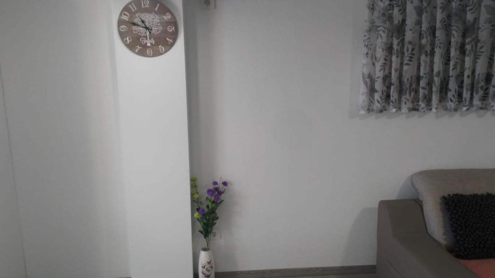 Apartment - Photo 49