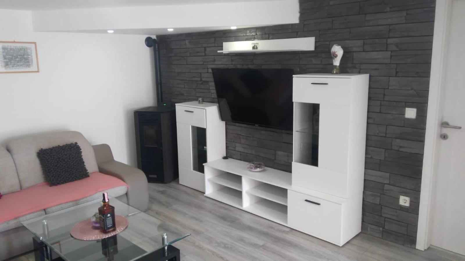 Apartment - Photo 51