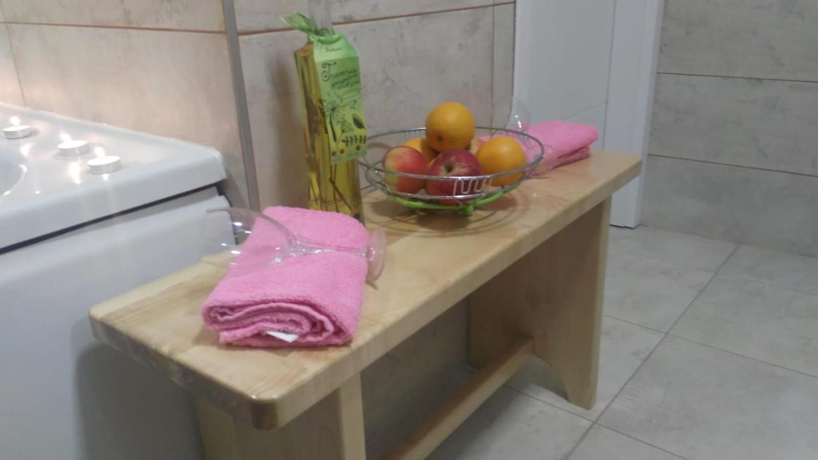 Apartment - Photo 45