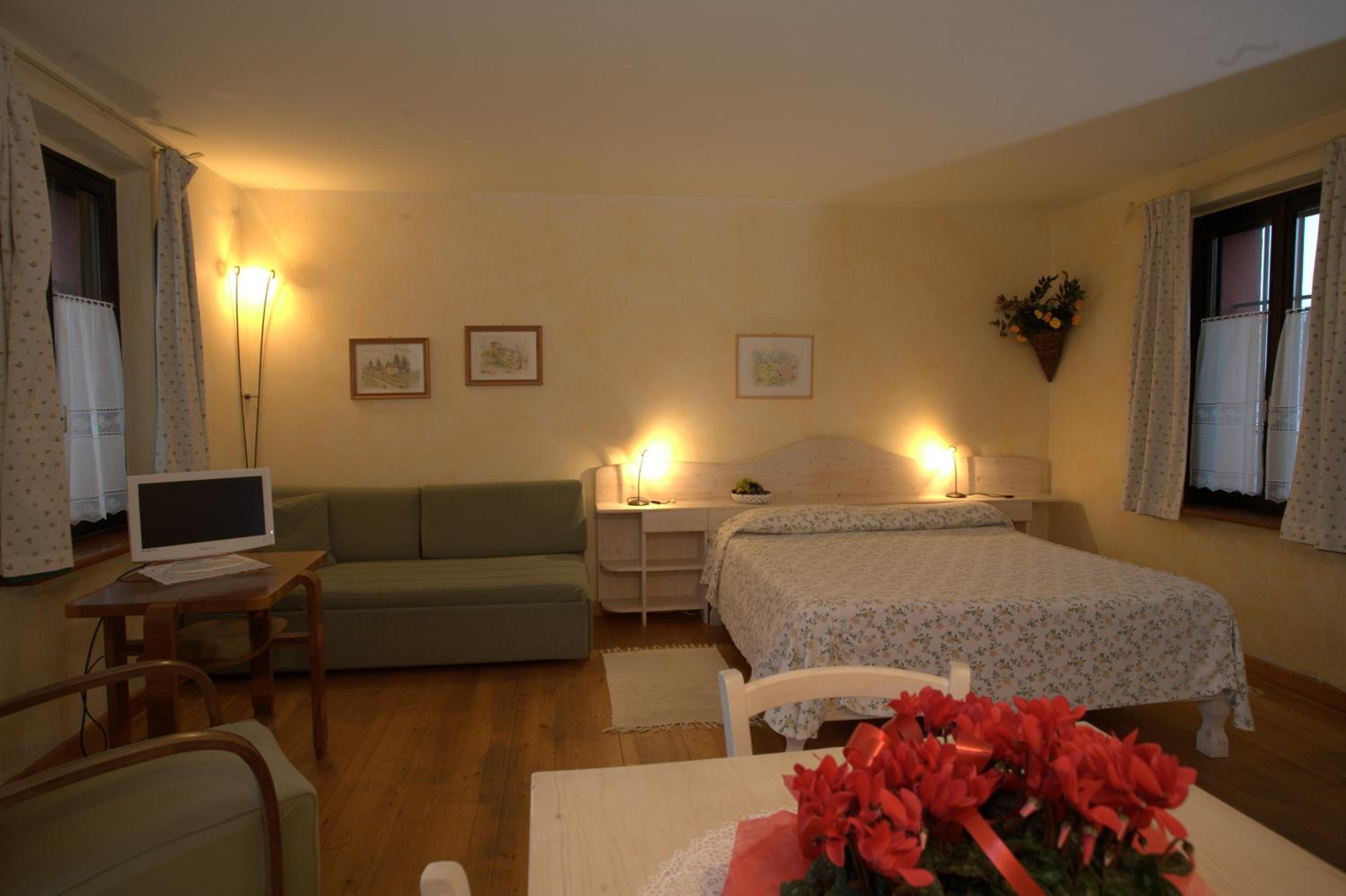 Triple Room photo 2