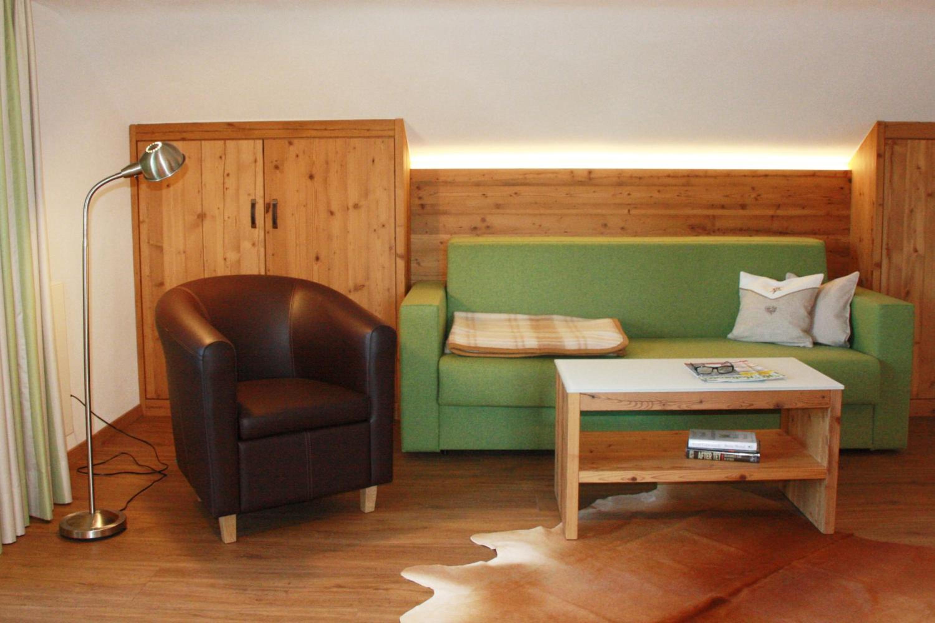 Apartment with Mountain View photo 3