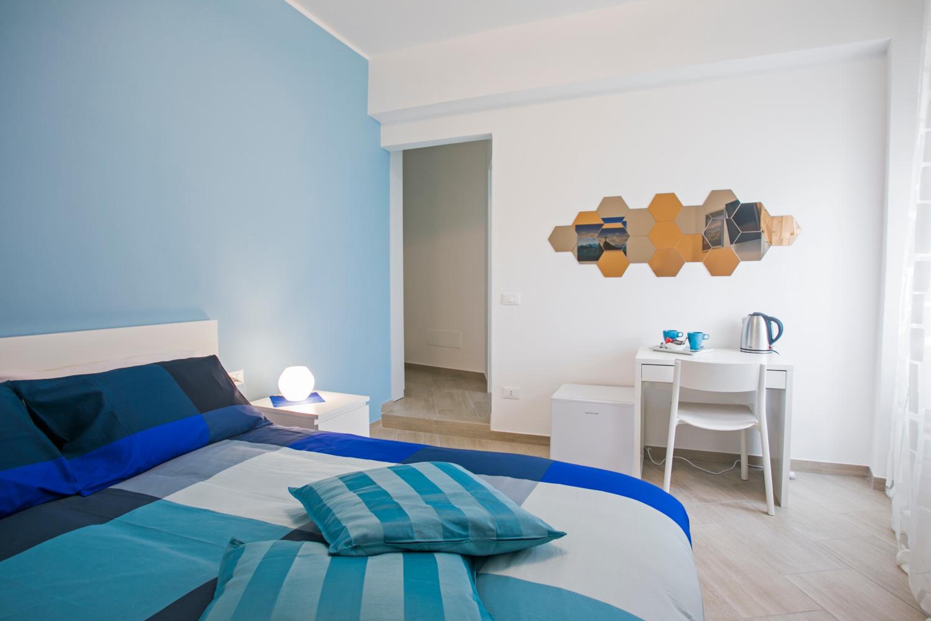 Double Room with Private Bathroom photo 3