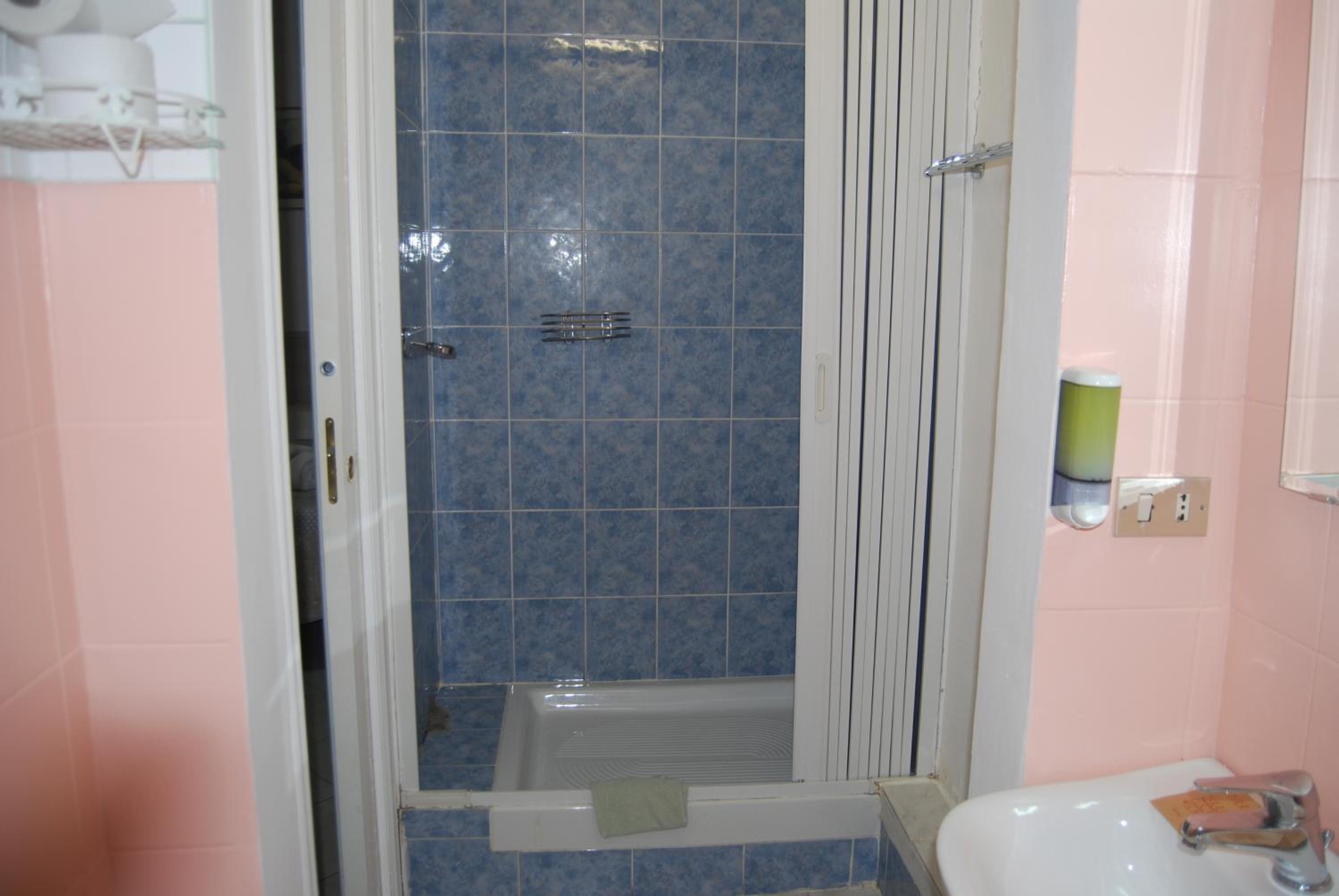 Quadruple Room photo 3