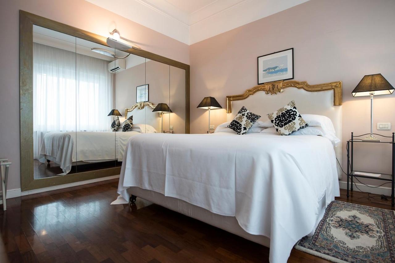 Double Room with Sea View (Single use) photo 1