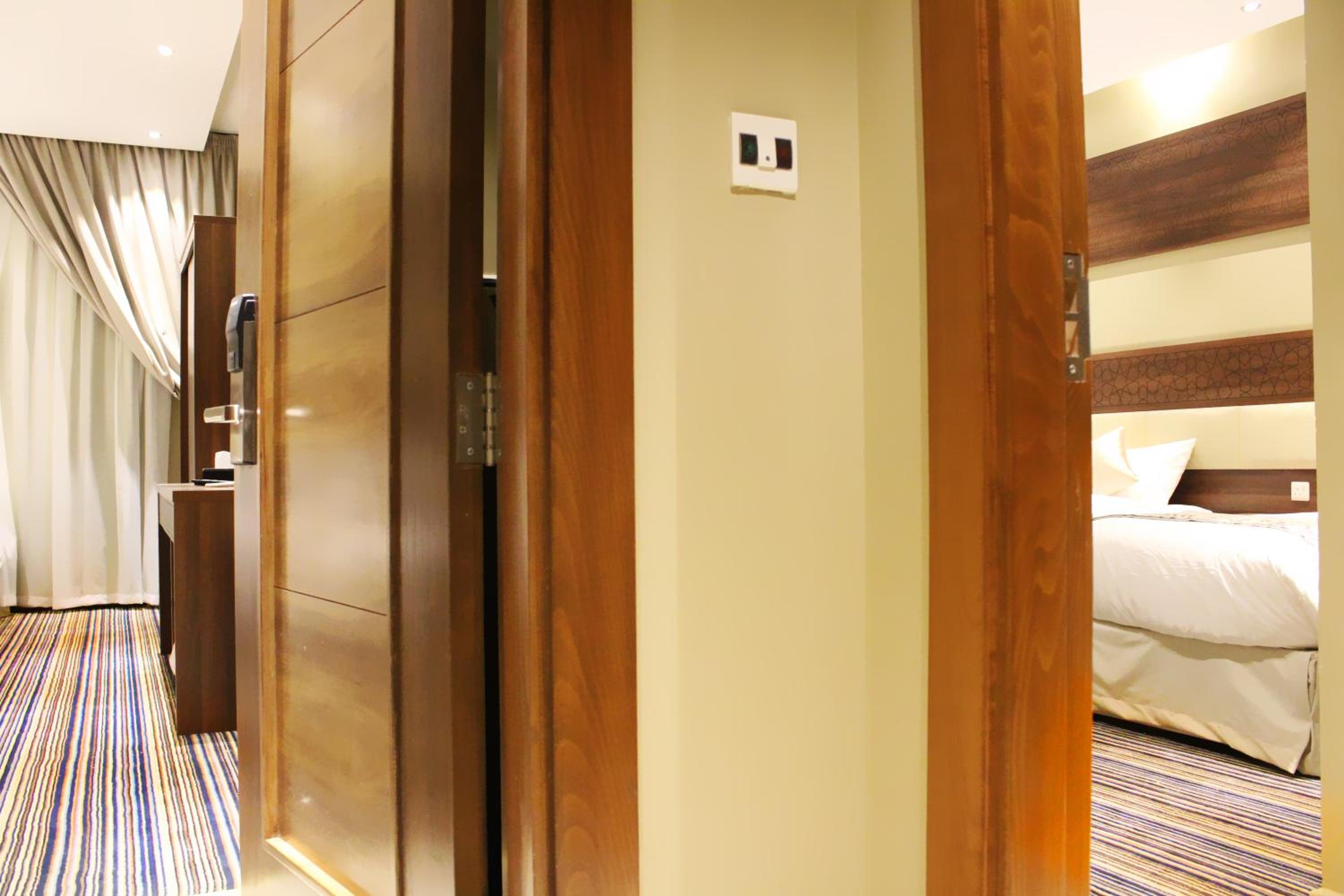 Deluxe Junior Suite