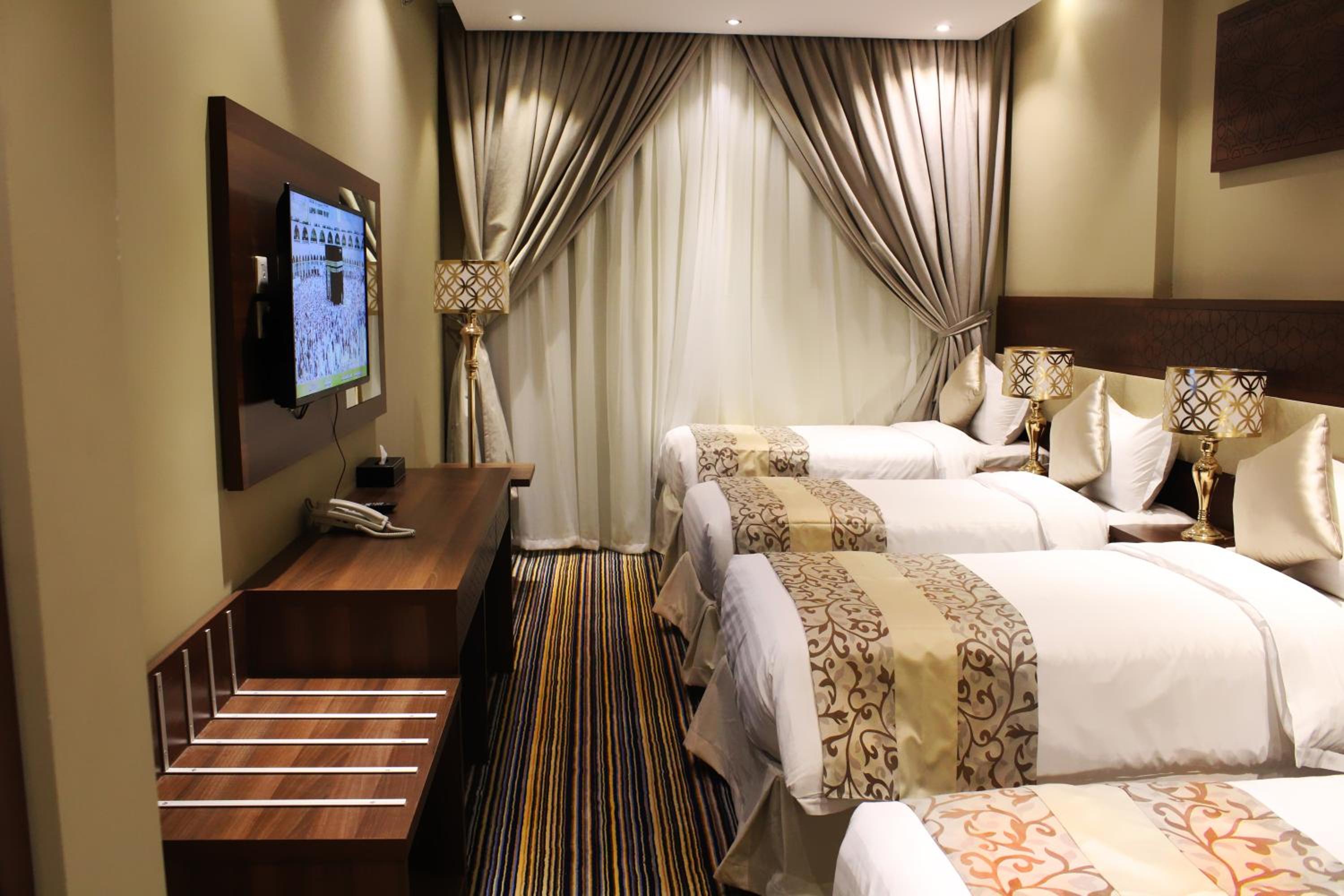 Deluxe Quadruple Room