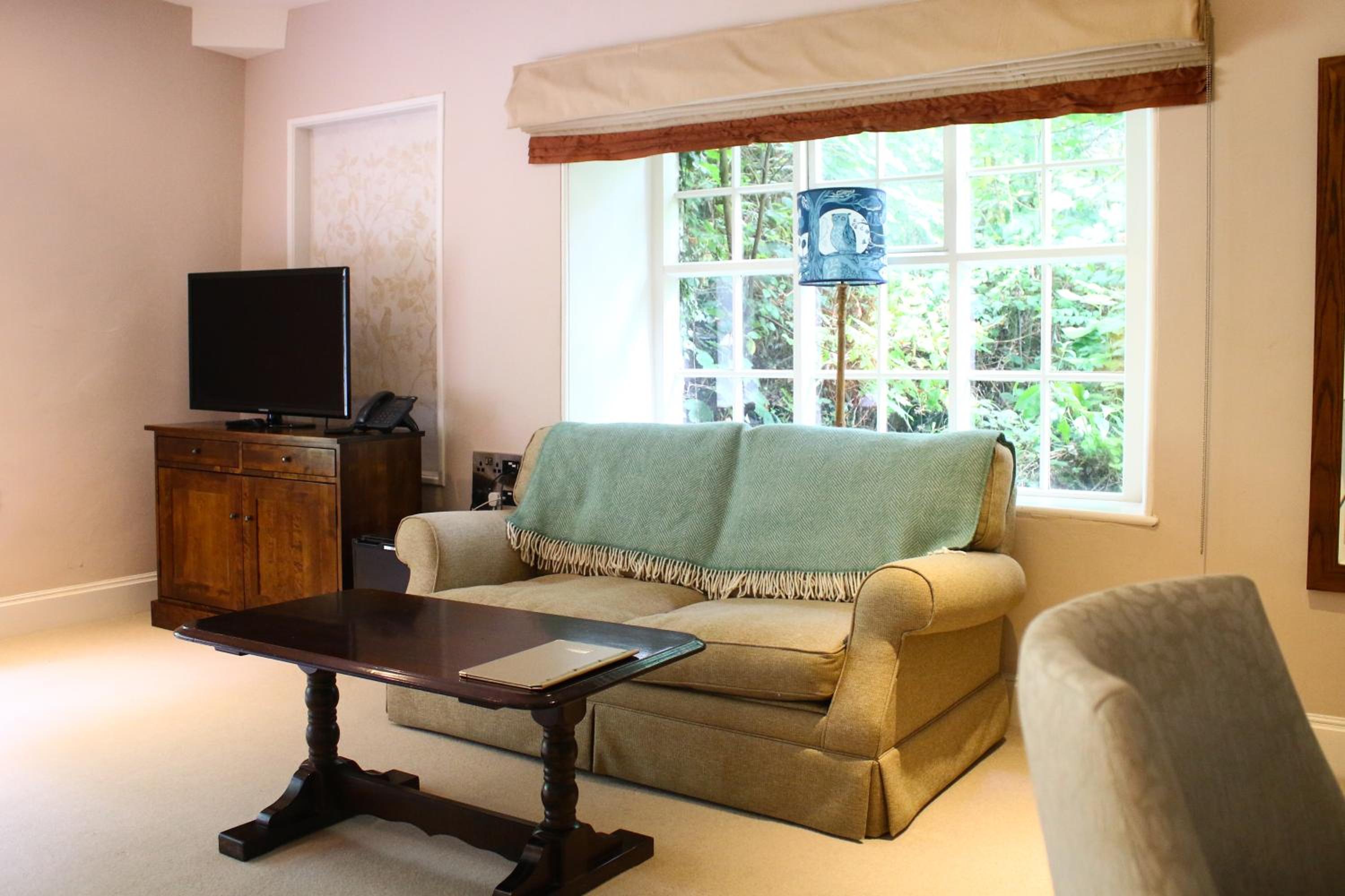 Family Room photo 2