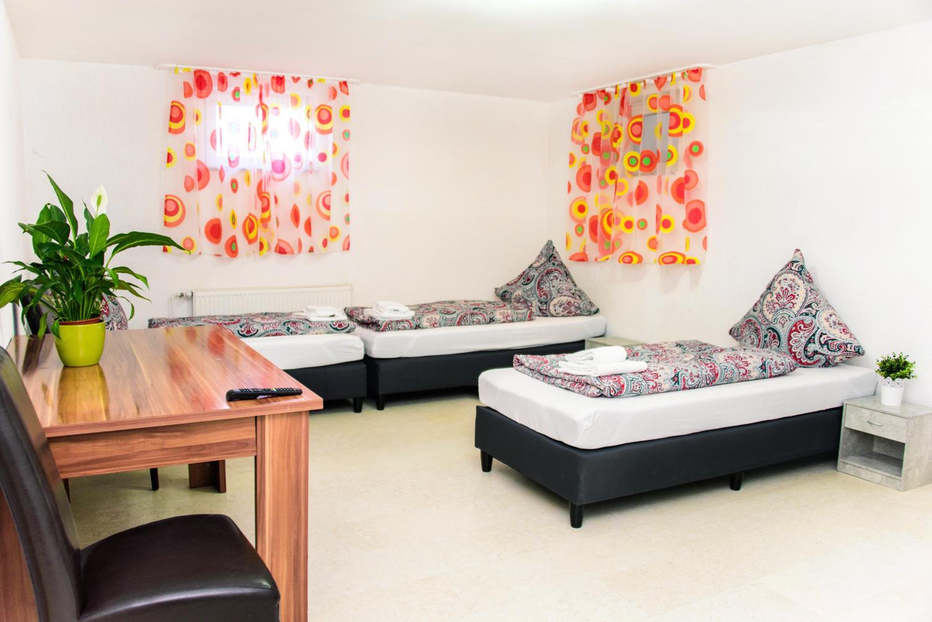 Apartment photo 2