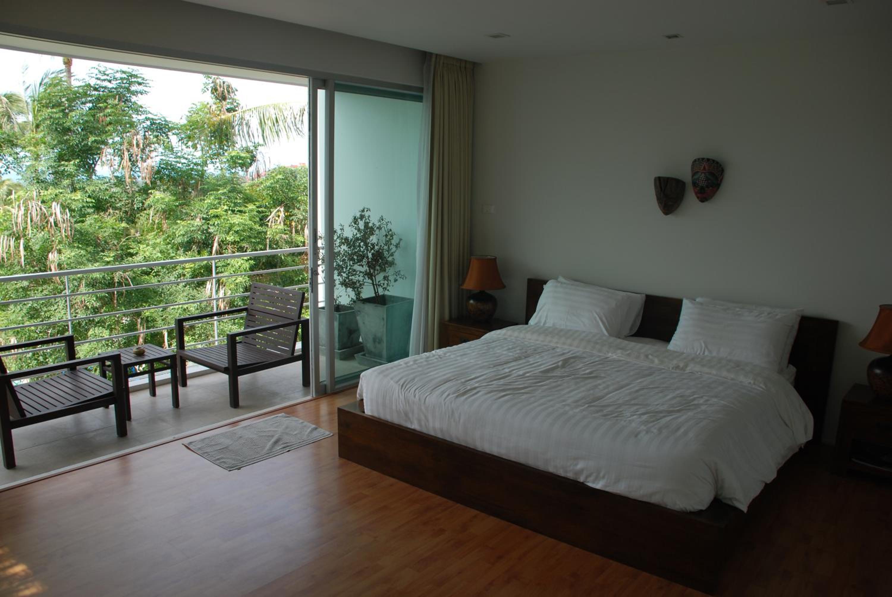 Deluxe Two-Bedroom Duplex with Sea View photo 2