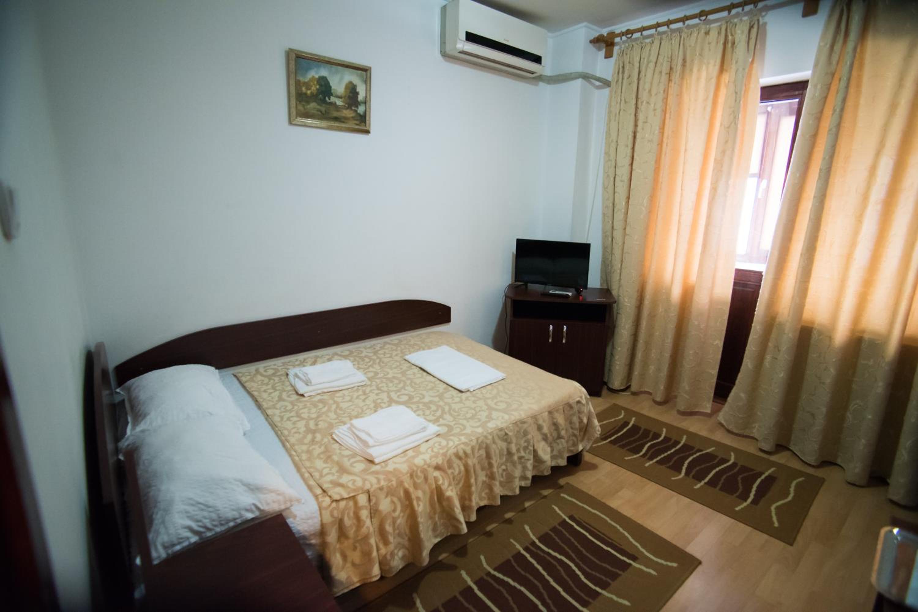Two-Bedroom Suite photo 2