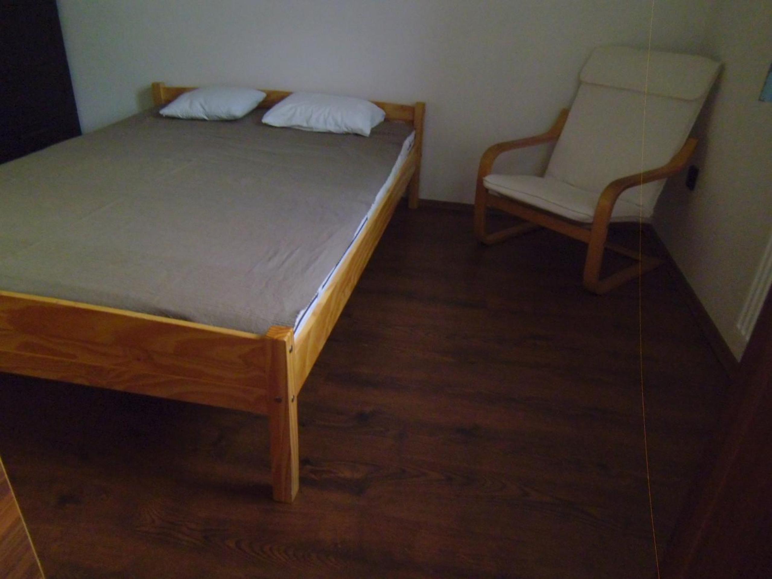 Apartment photo 2