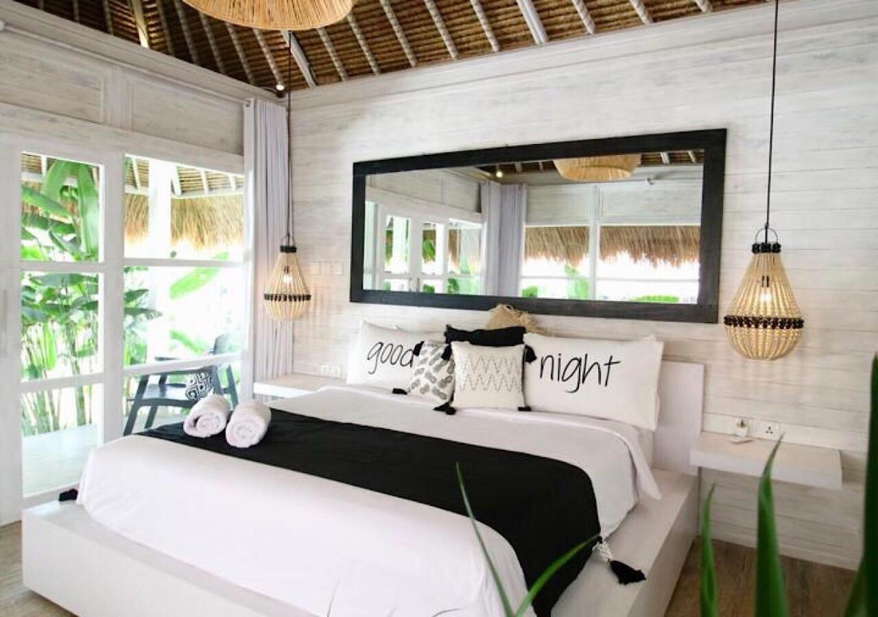 Double Room with Pool View