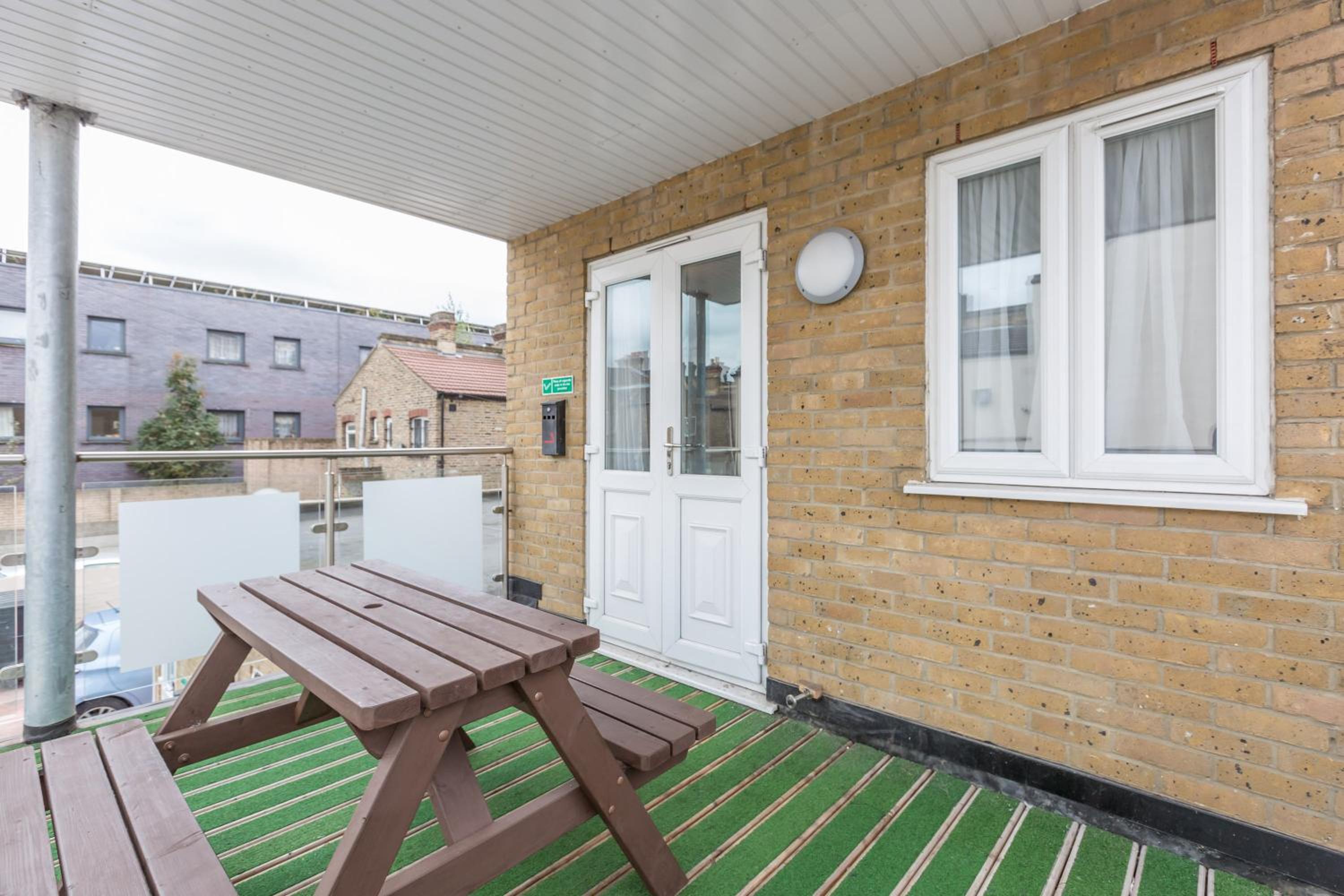 Superior Double Room with Balcony photo 3