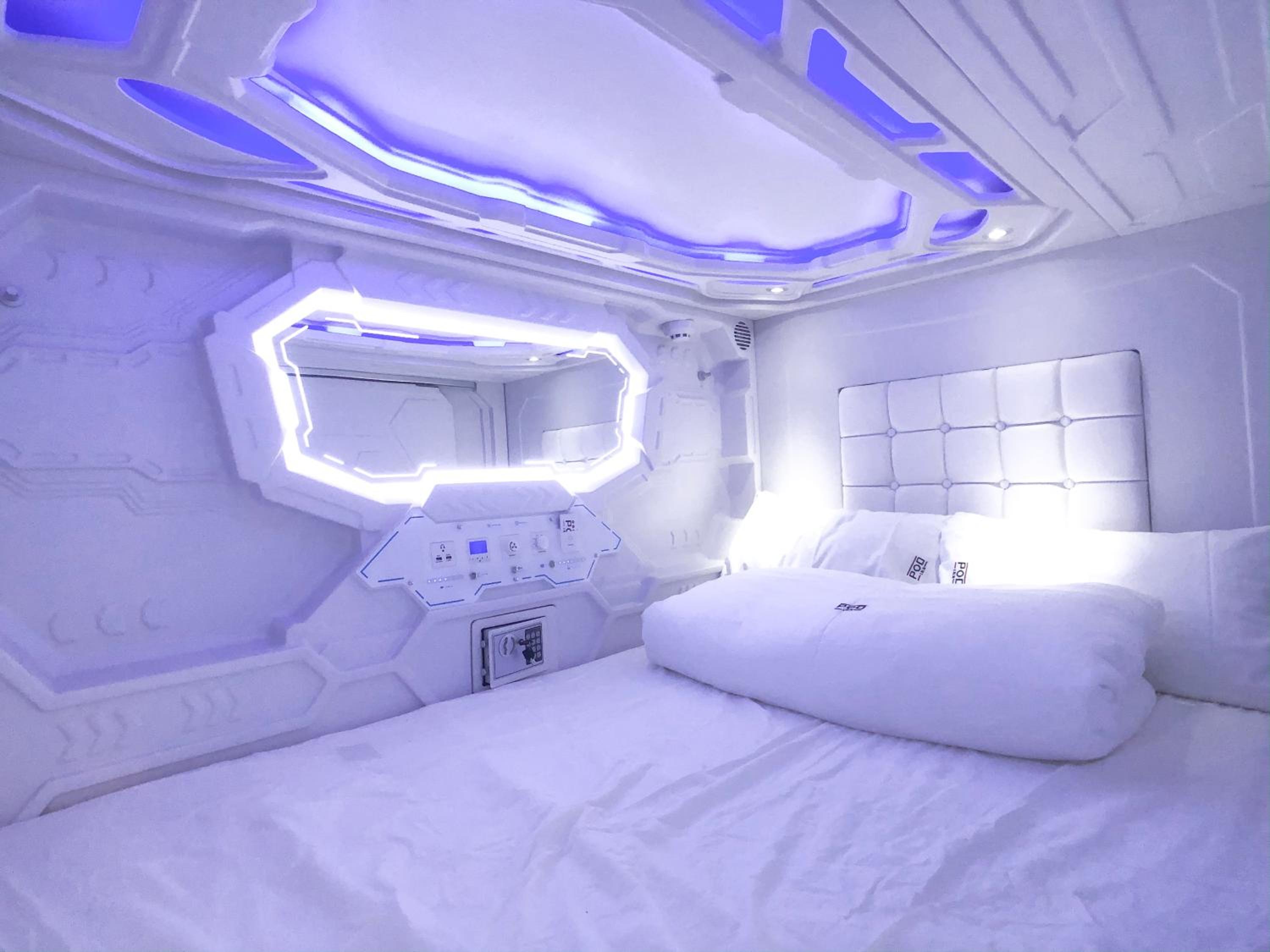 Double Mixed Capsule Bed - Double - Photo 9