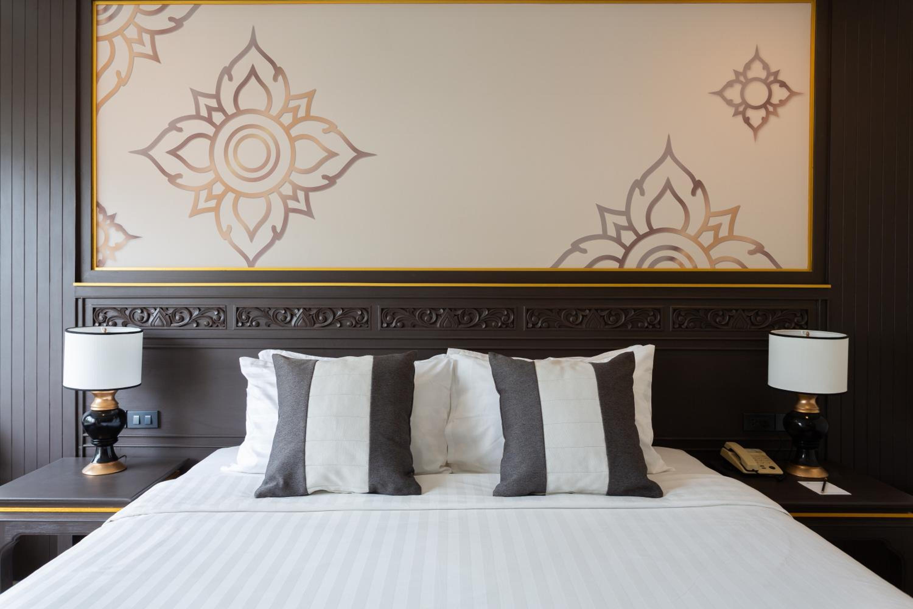 Superior Double or Twin Room - Photo 6