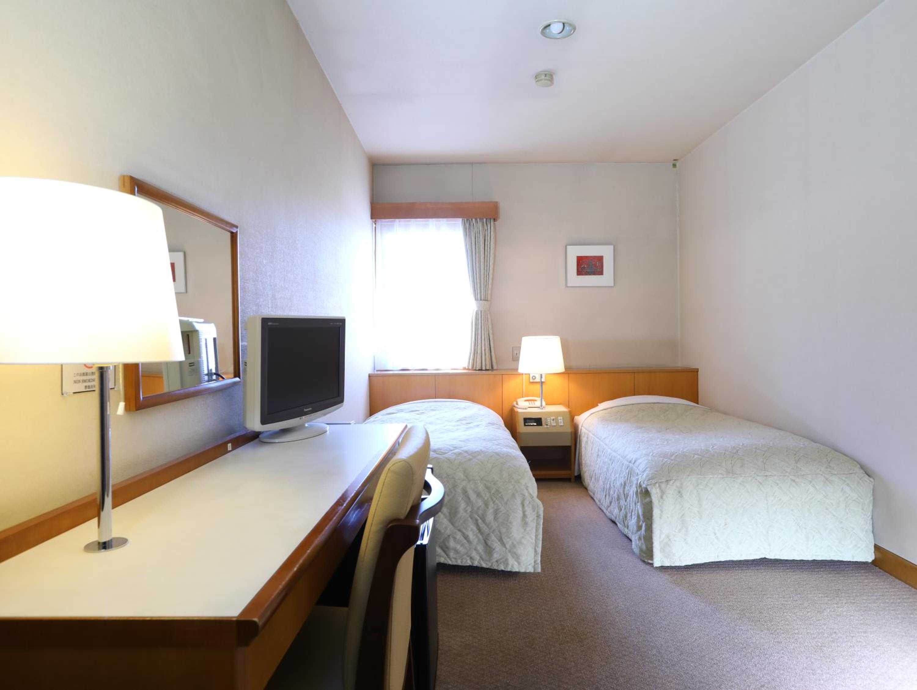 Twin Room with Bathroom