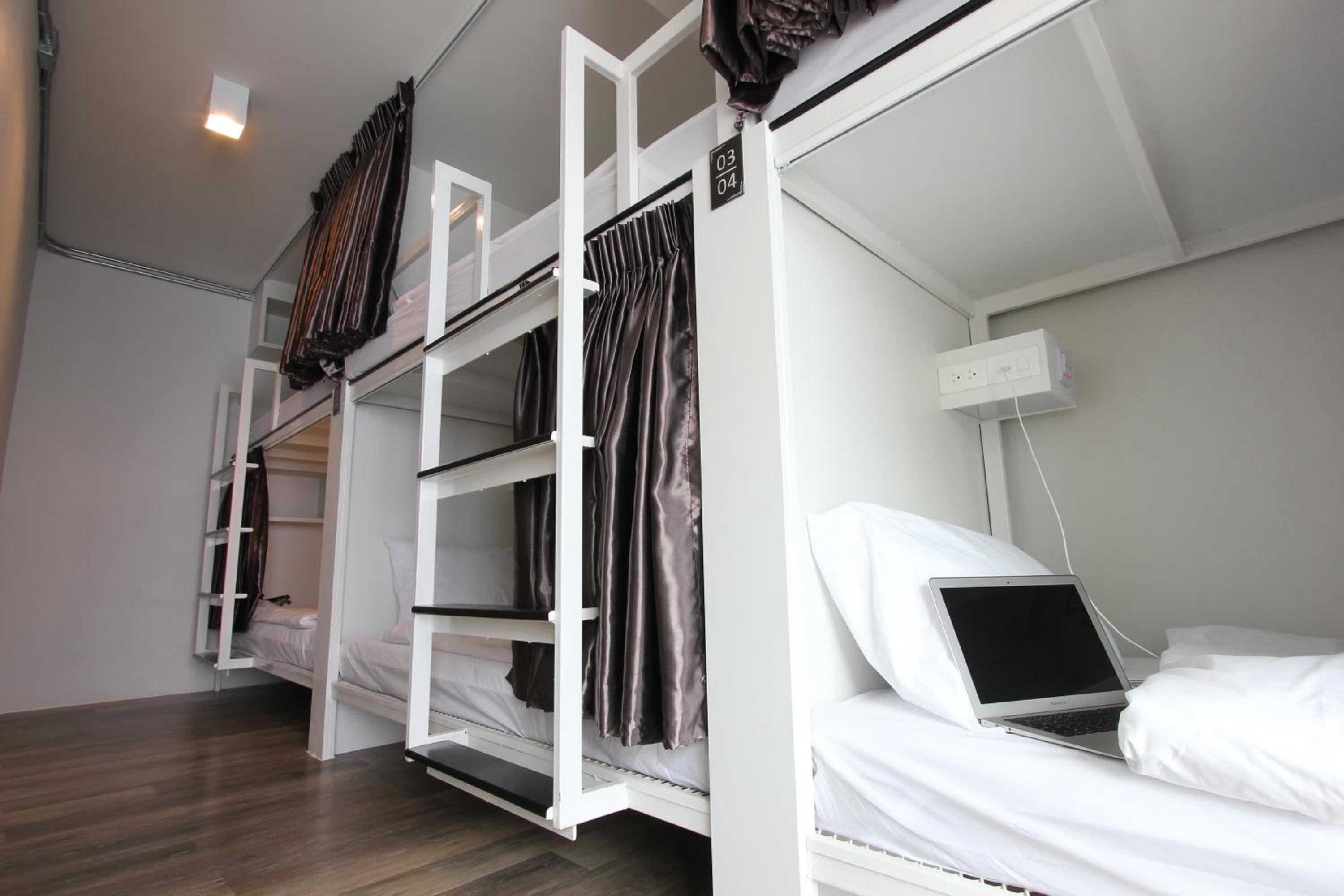 Bed in 6-Bed Mixed Dormitory Room photo 1