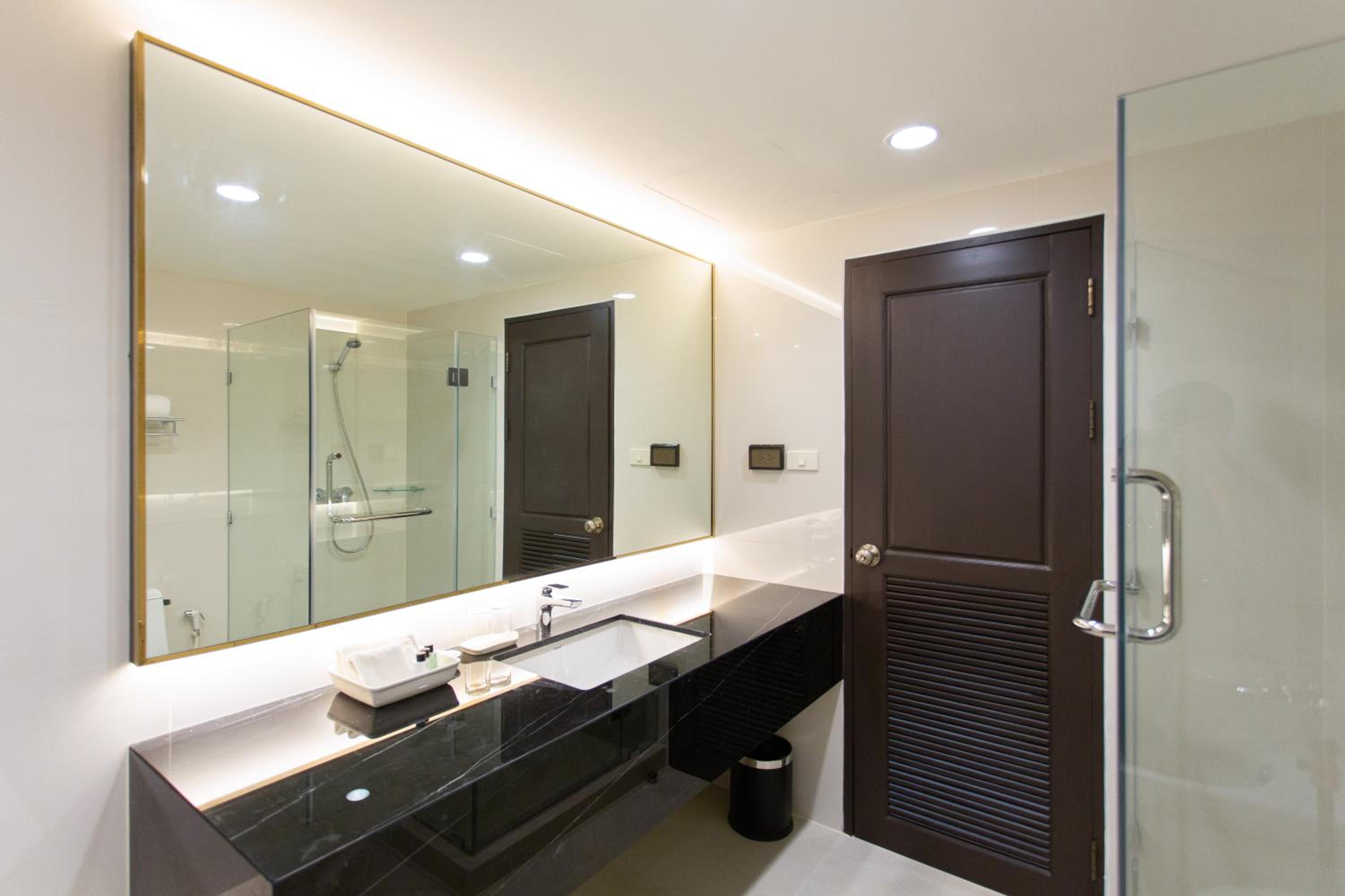 Deluxe Double or Twin Room - Photo 4