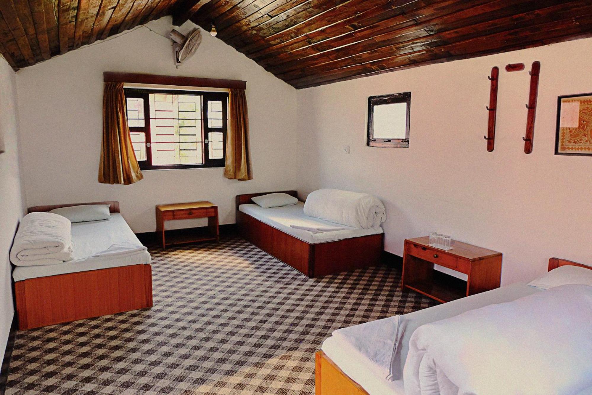 Triple Room with Private Bathroom photo 2