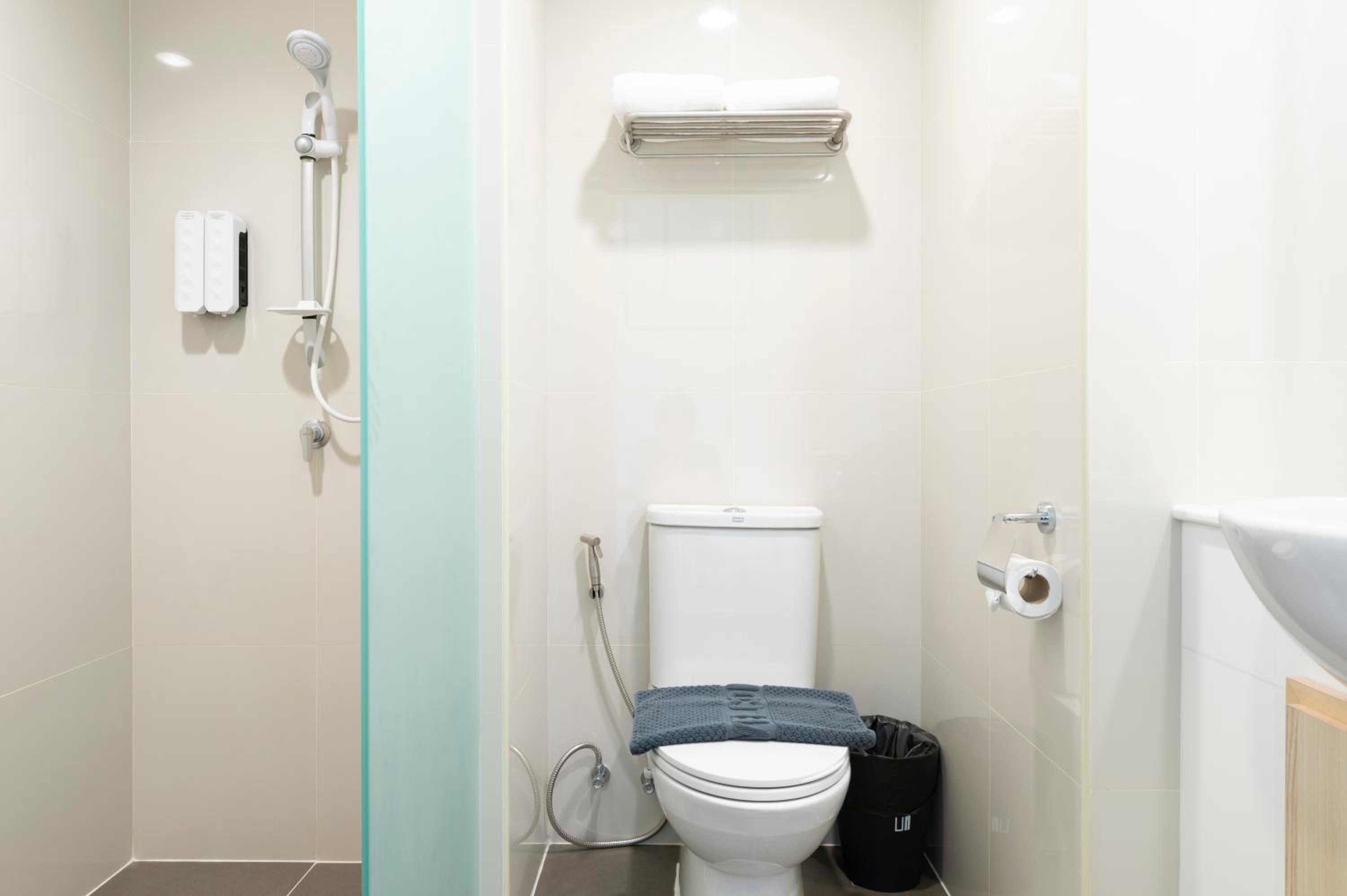 Deluxe Double or Twin Room photo 3
