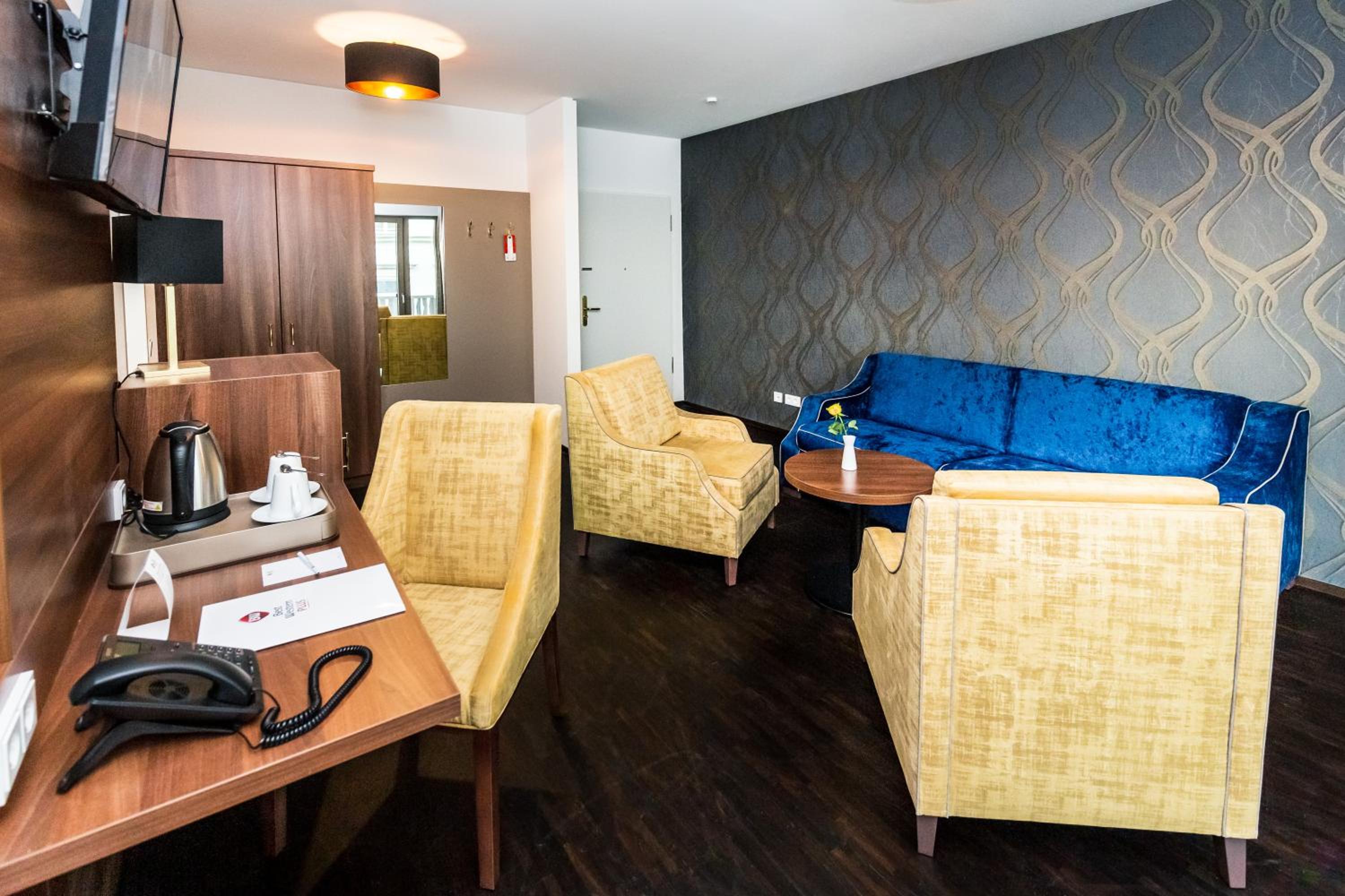 Two-Room Junior Suite with Balcony