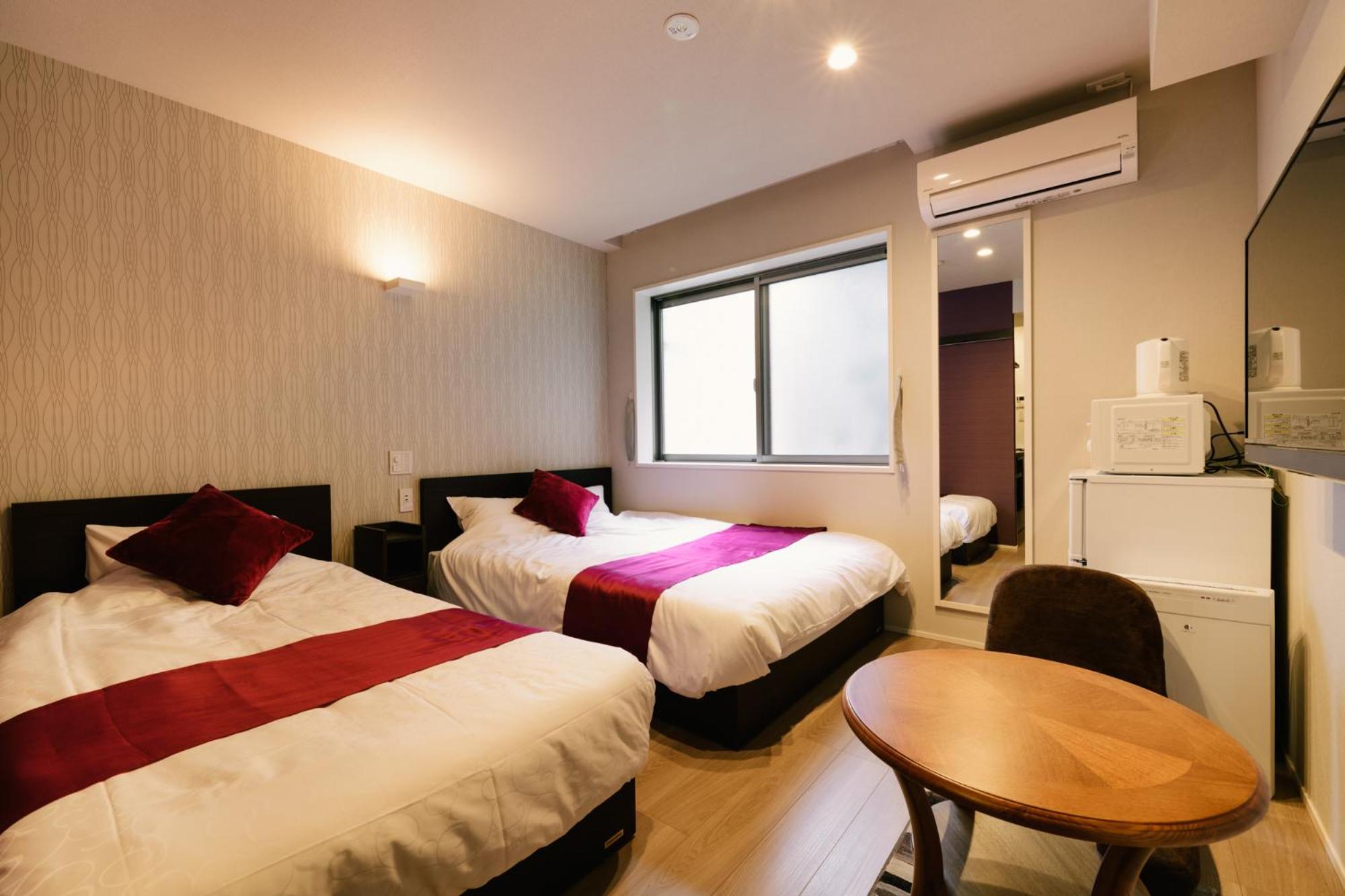 Classic Triple Room - Photo 2