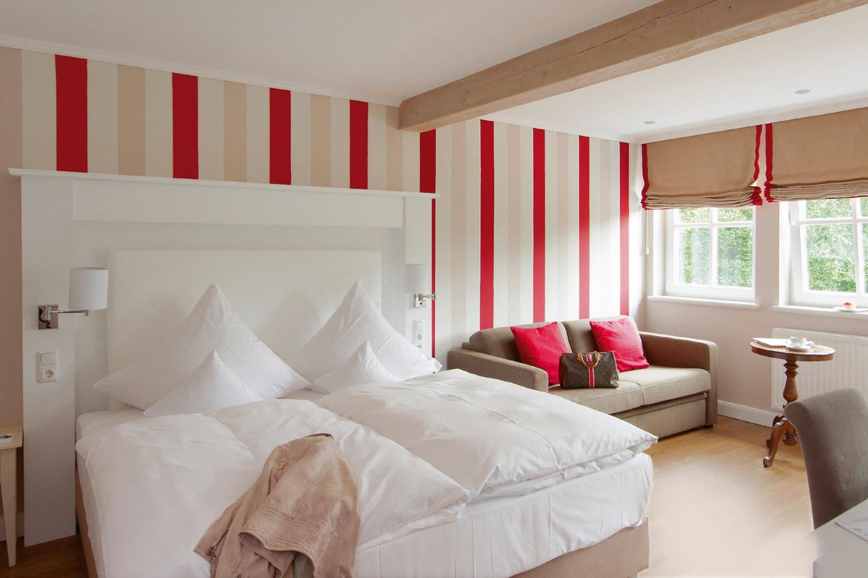 Deluxe Double Room - Photo 1