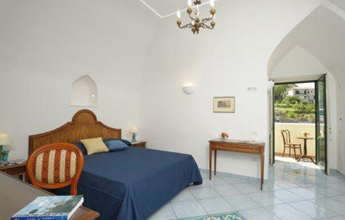 Standard Double Room - Photo 2