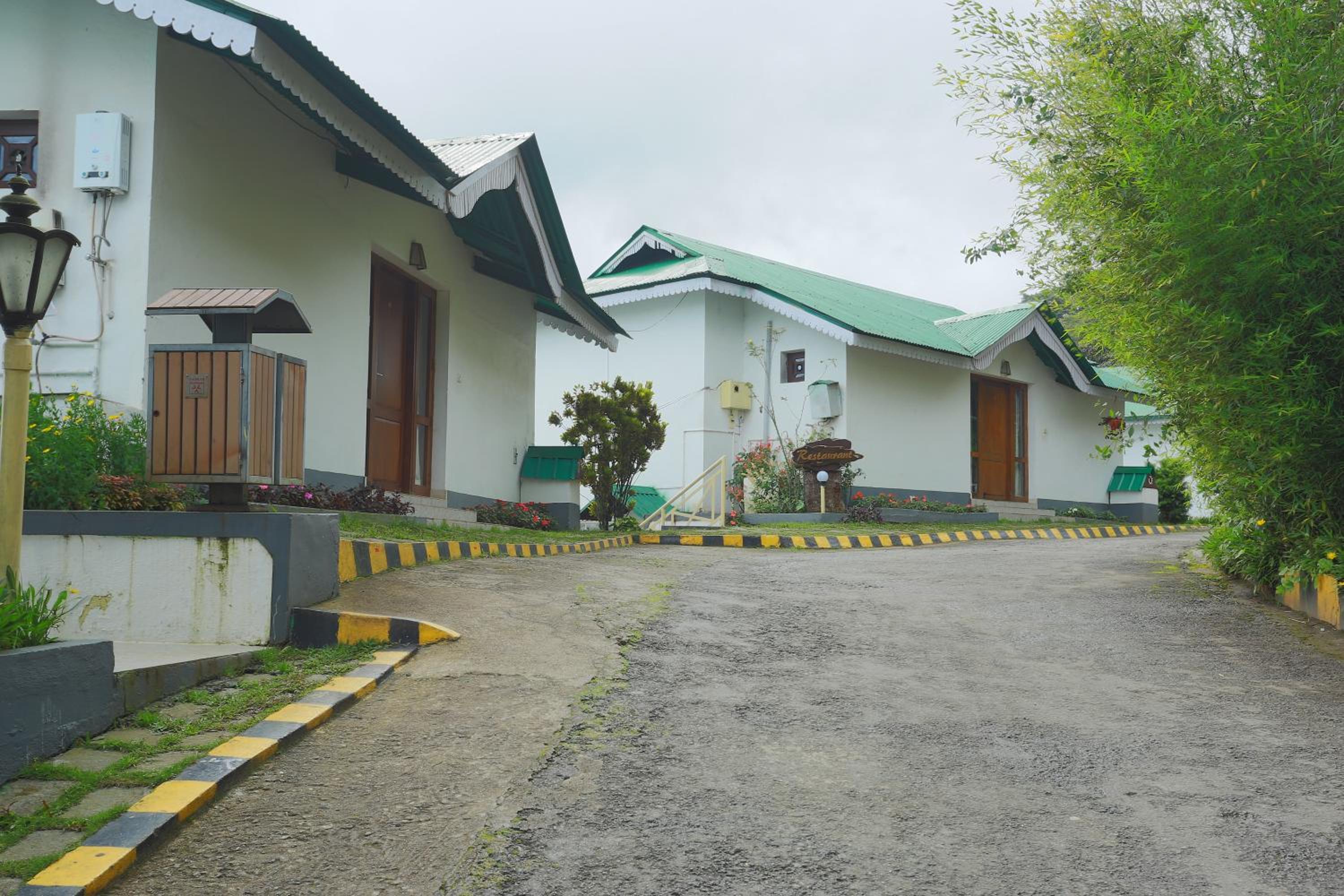 Deluxe 2-Bedroom Family Cottage - Photo 19