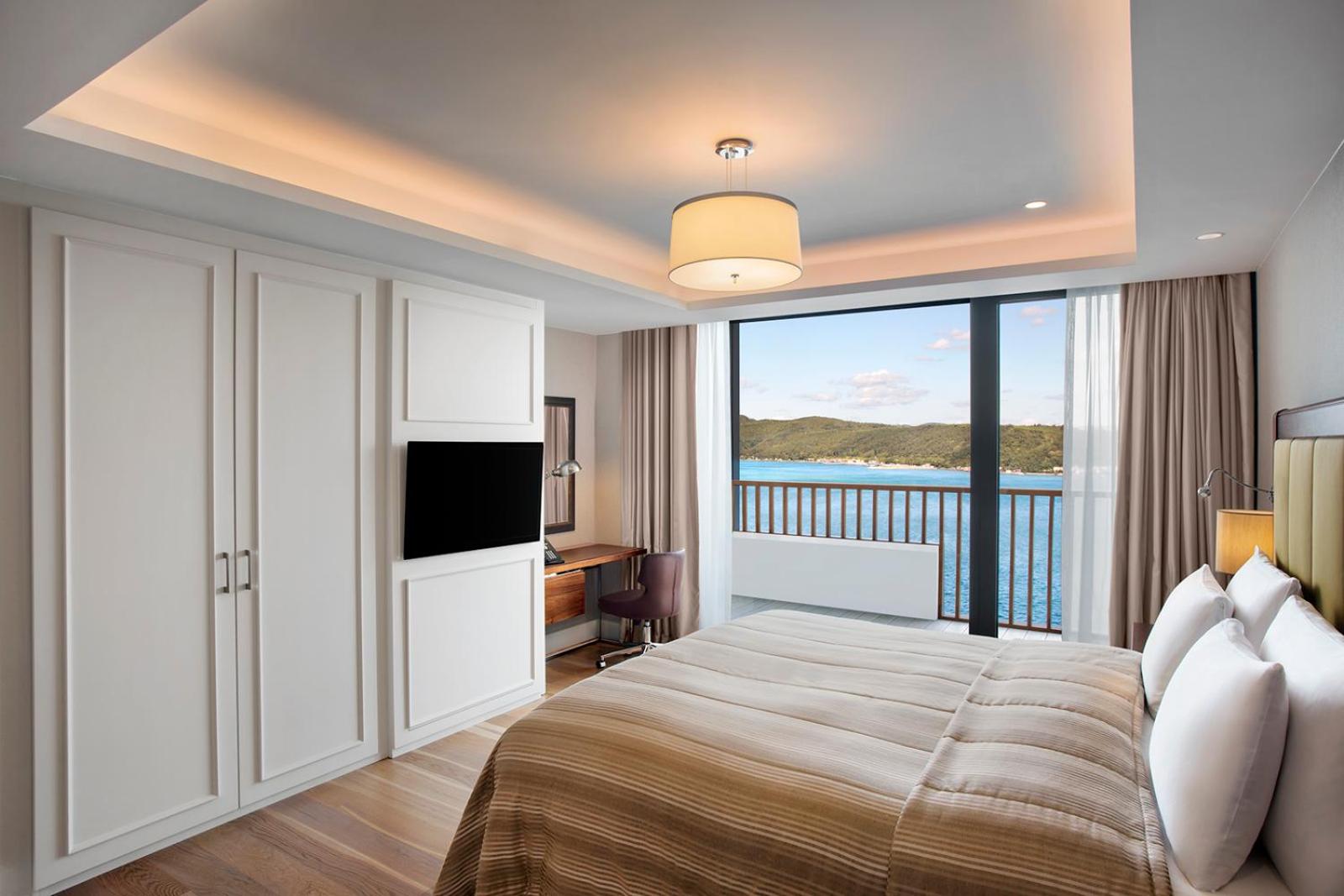 Two-Bedroom Apartment With Bosphorus View