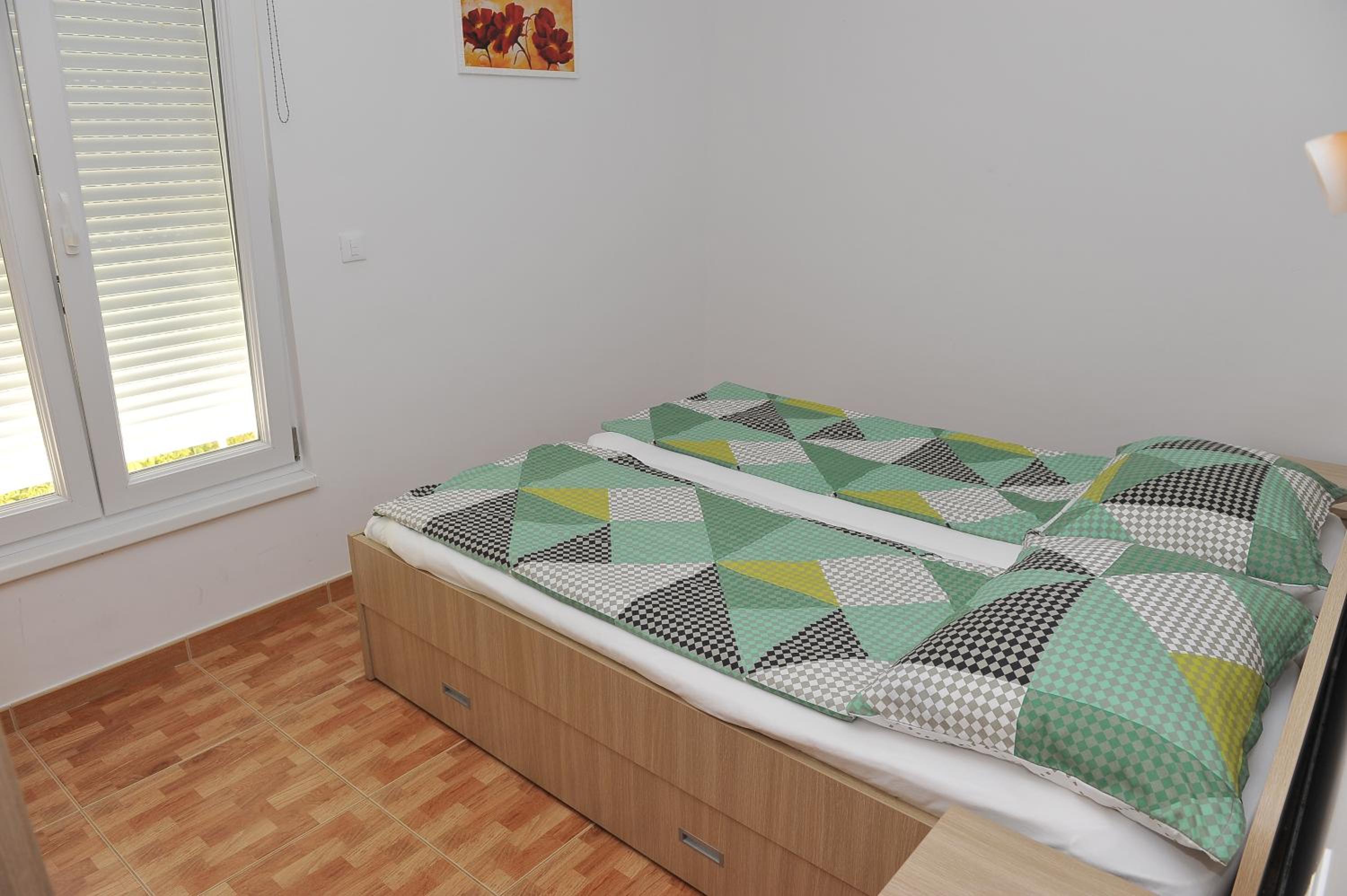 Apartamento de um quarto com vista para o mar no sótão
