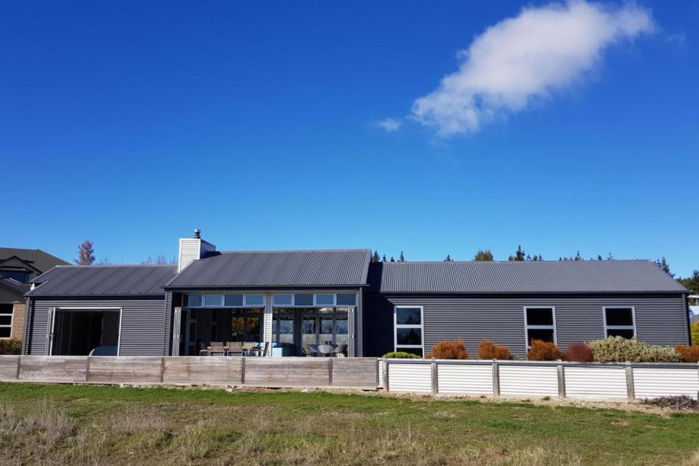 Three-Bedroom House - Photo 23