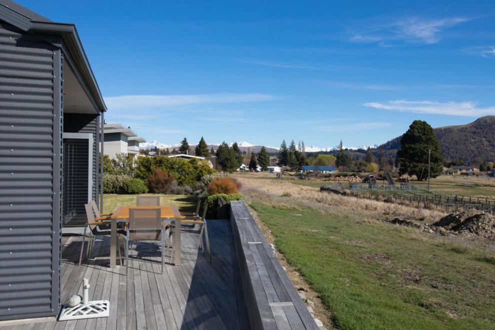 Three-Bedroom House - Photo 9