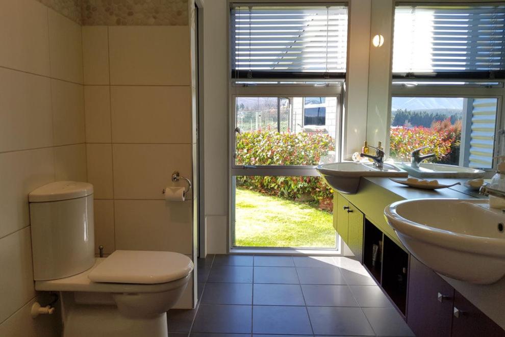 Three-Bedroom House - Photo 18