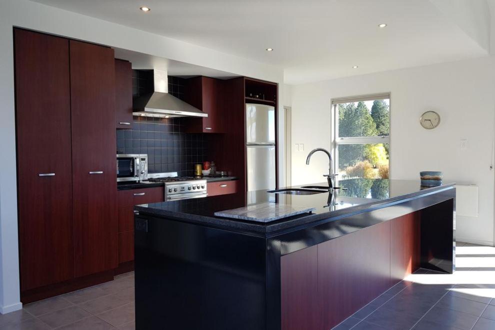 Three-Bedroom House - Photo 21