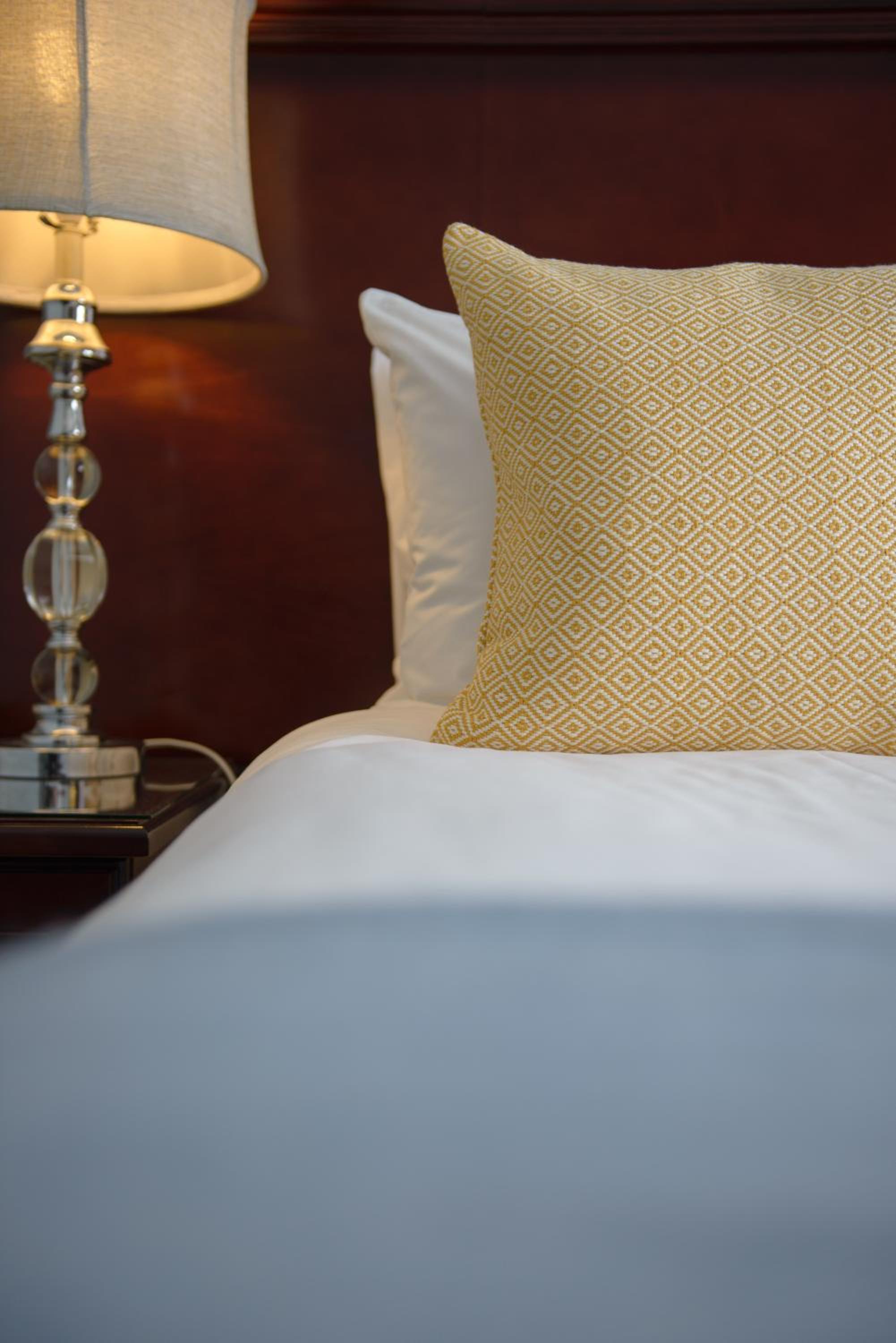 Standard Twin Room - Photo 5