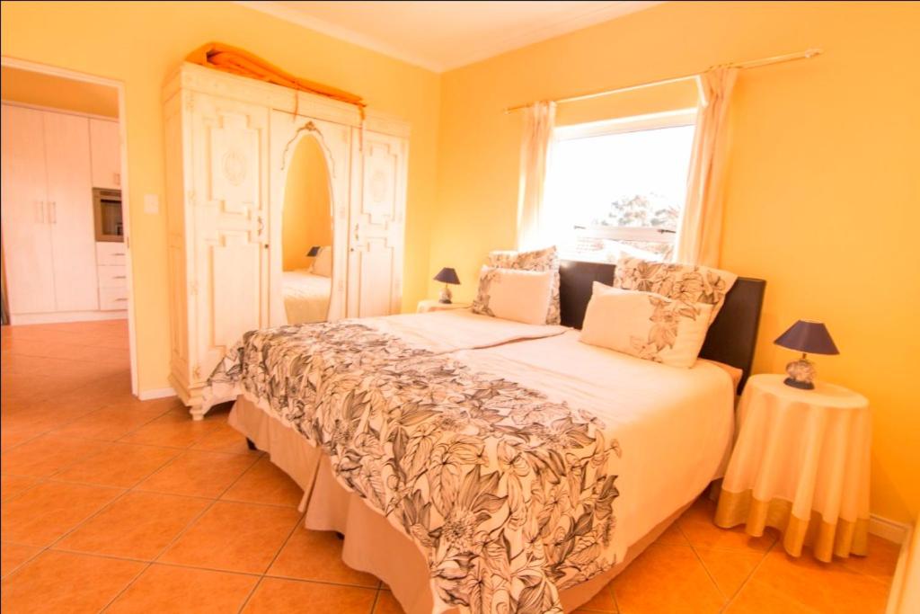 Apartment With Sea View photo 1