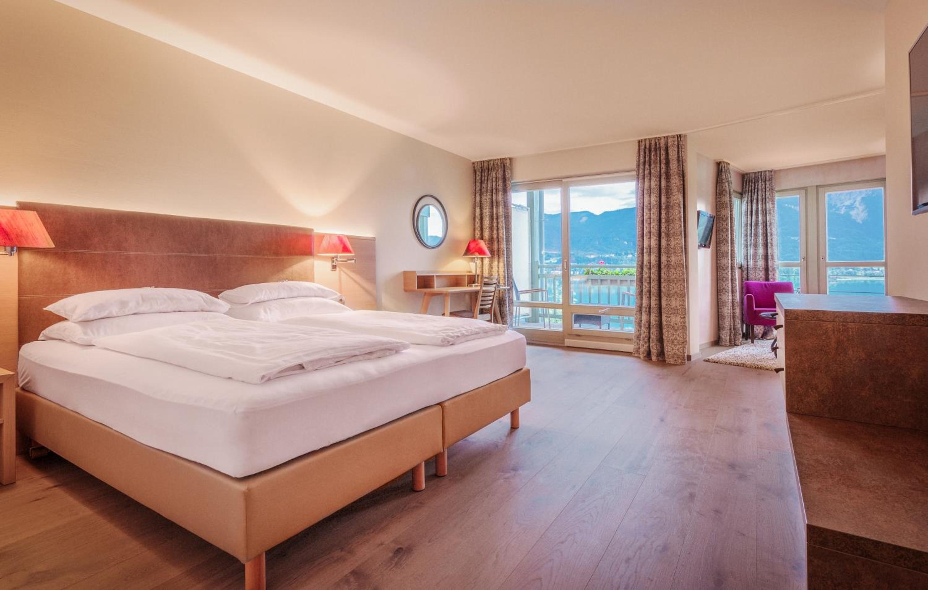 Premium Double Room - Photo 4