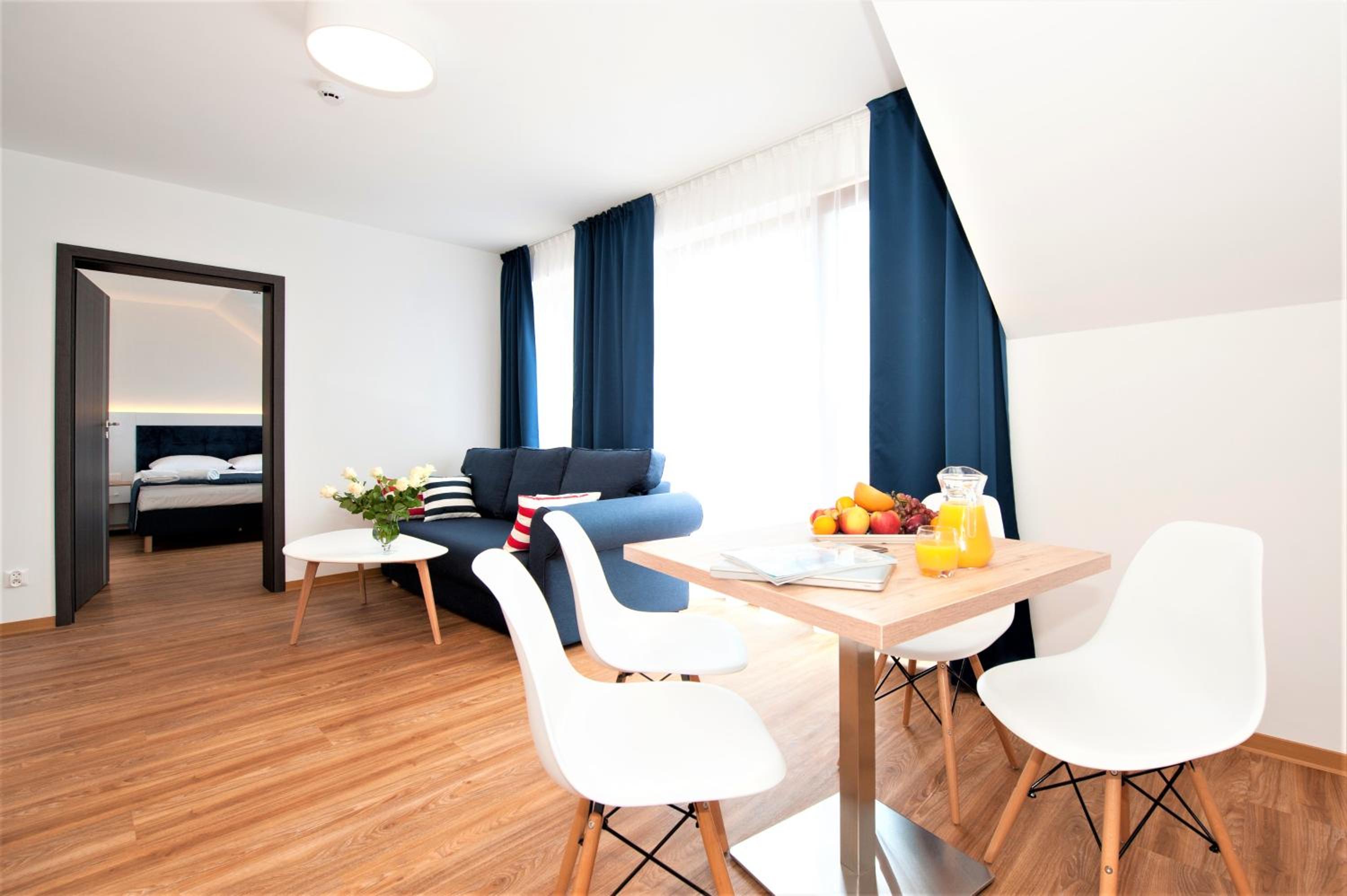 Apartment photo 1